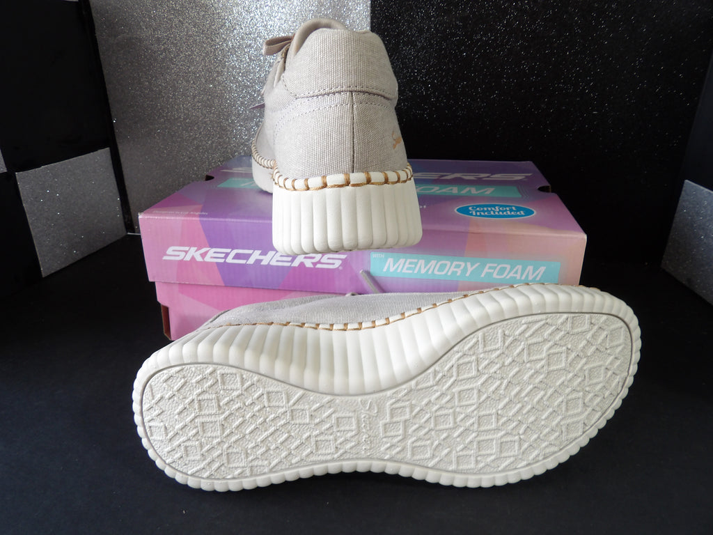 Skechers Zip Stride Platform Sneakers – Natural (Women's US Size 9)