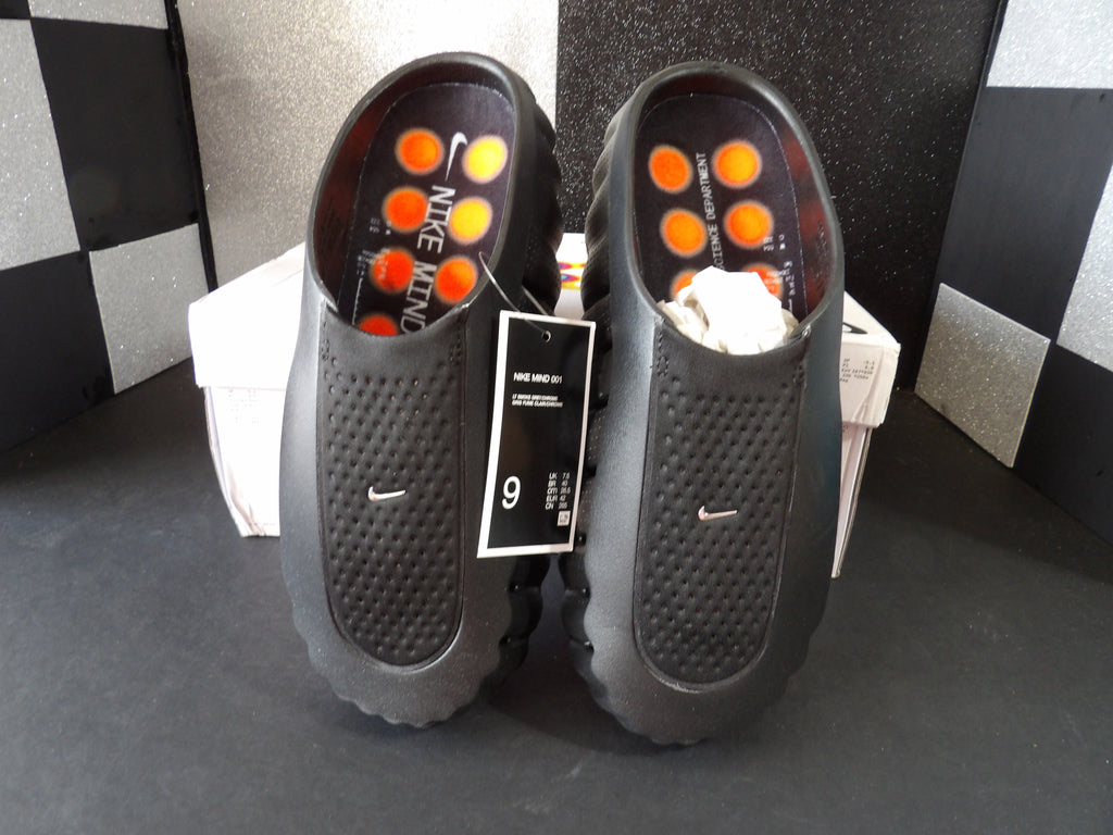 Nike MIND 001 Recovery Slides – Black/Hyper Crimson (Men's US Size 8.5)