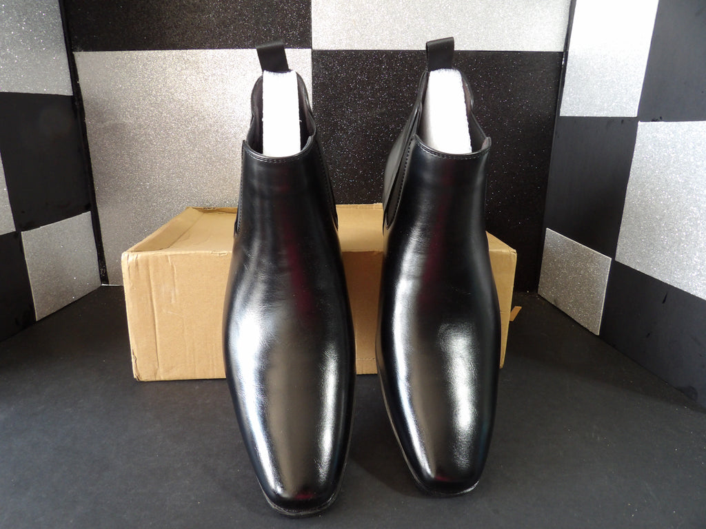 Chelsea Dress Boots – Black (Men's US Size 9)