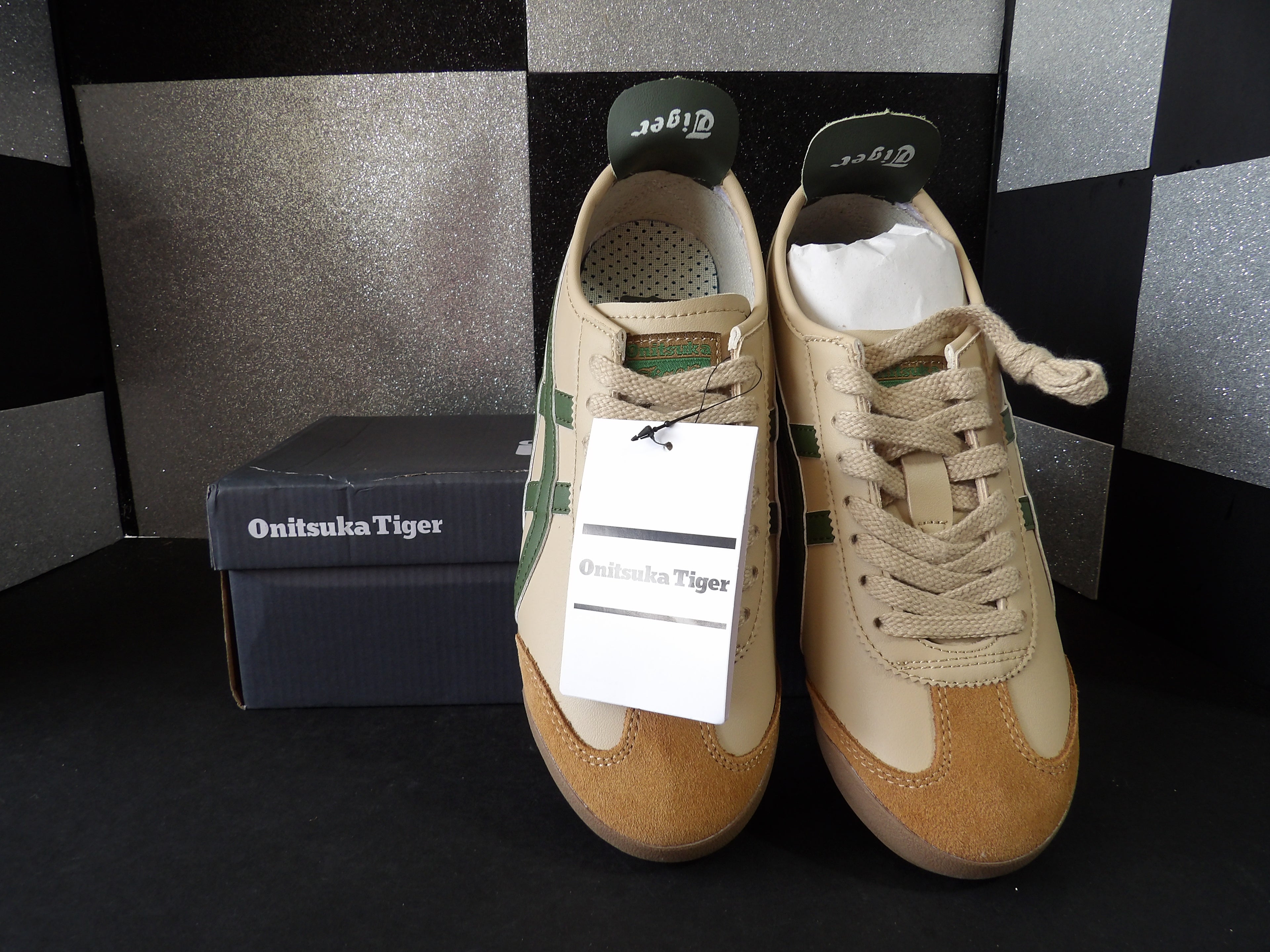Onitsuka Tiger Mexico 66 Sneakers – Cream/Green (Size EU 40.5 / US Men's 7.5 / Women's 9)