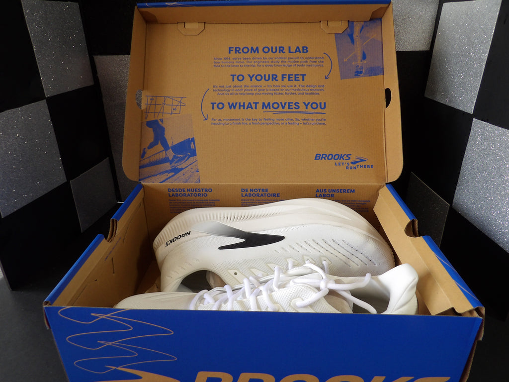 Brooks Glycerin Max 2 Running Shoes – White/Black (Men's Size 13)