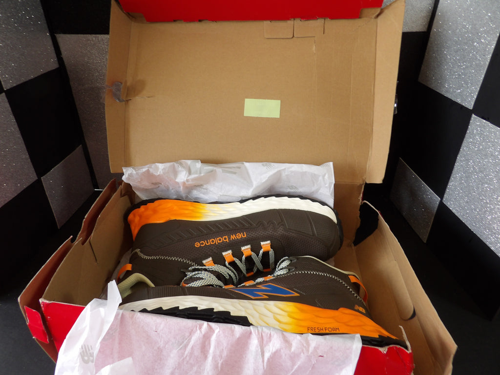 New Balance Fresh Foam Cremorne Mid Hiking Shoes/Trail Boots – Black/Orange (Men's  10)