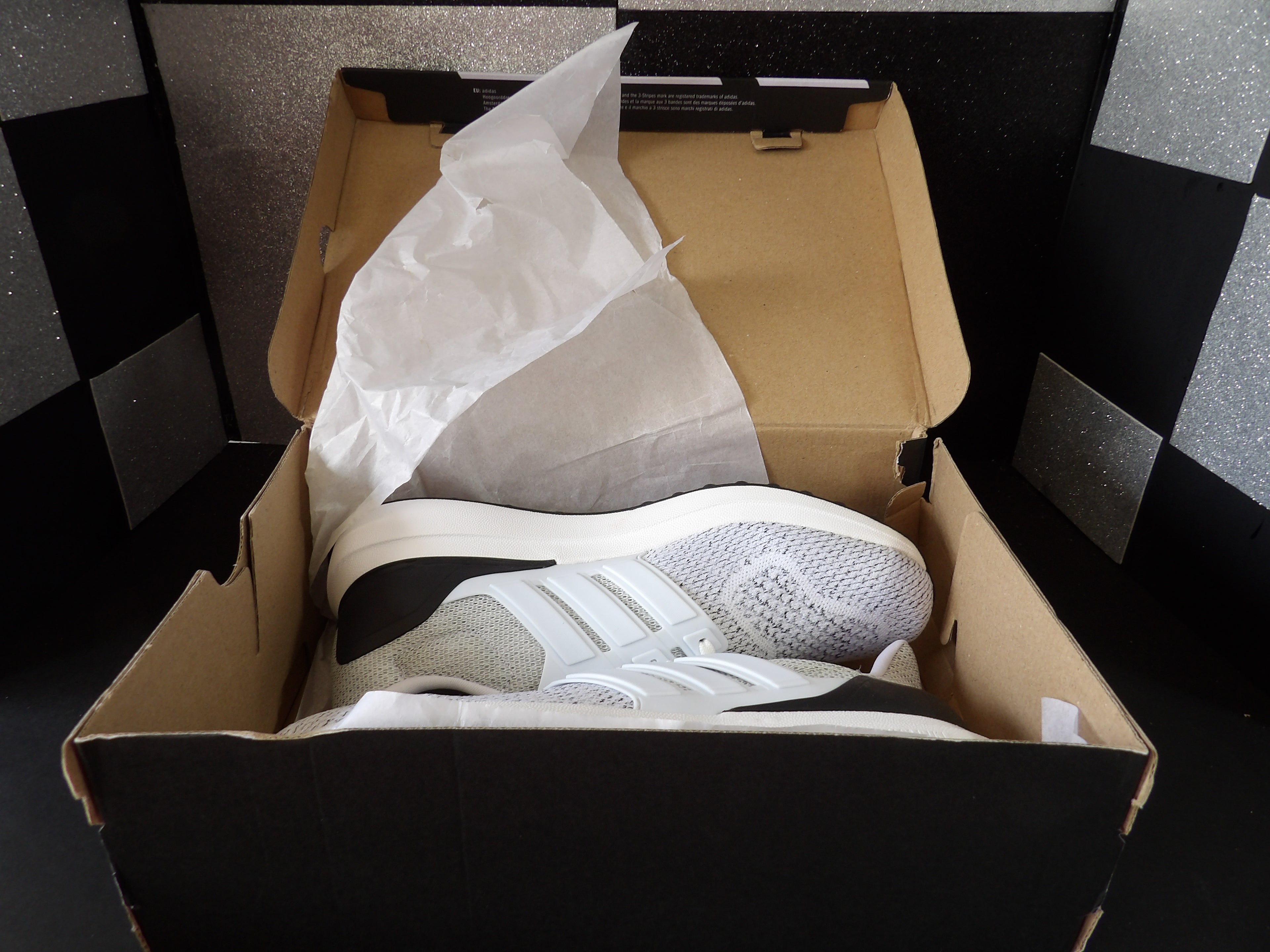 Adidas Ultra Dream DNA – White/Grey/Black (Size US Men's 9.5)