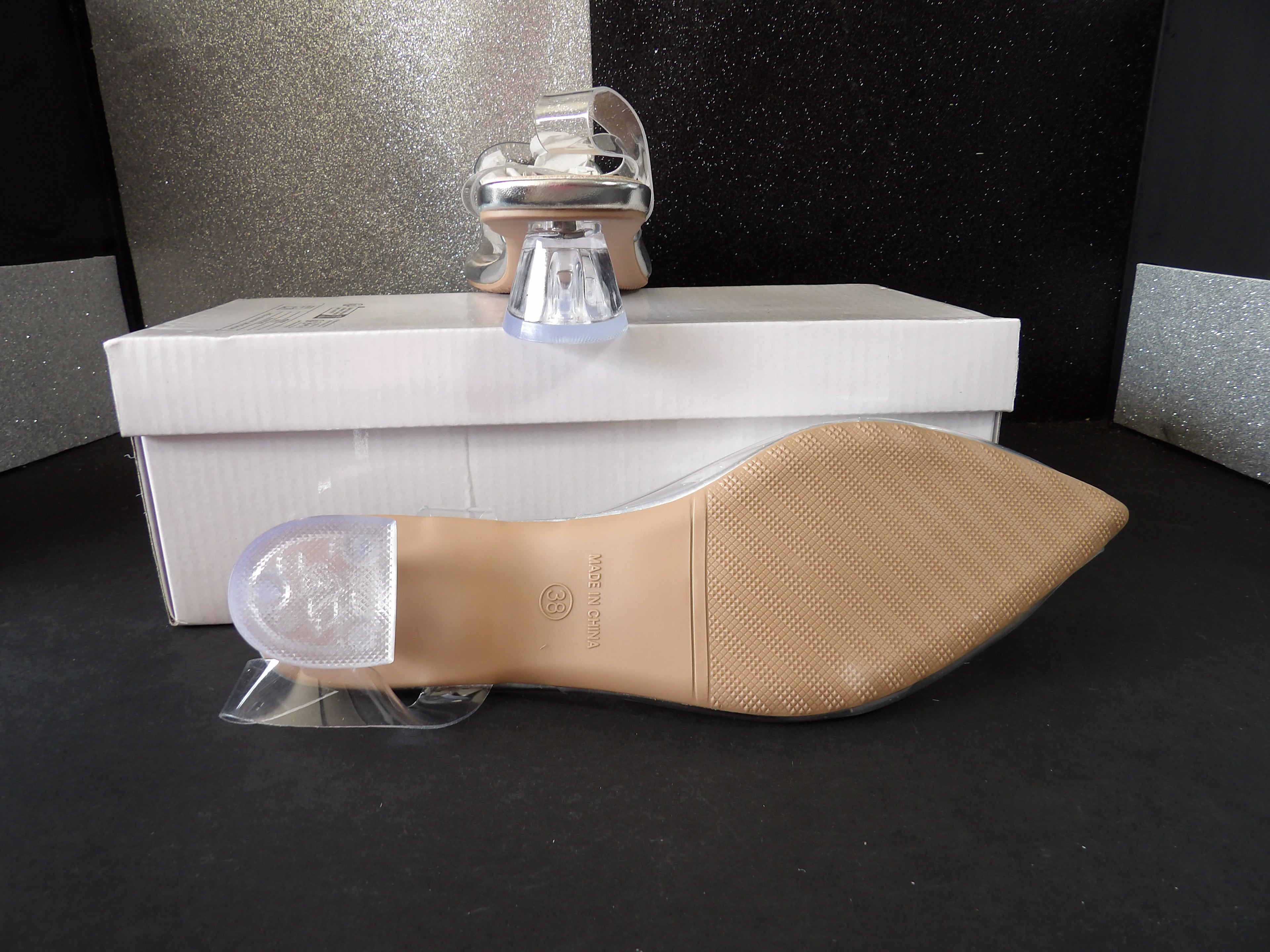 Rhinestone Clear Heel Sandals – Silver/Clear (Size US Women's 5.5)
