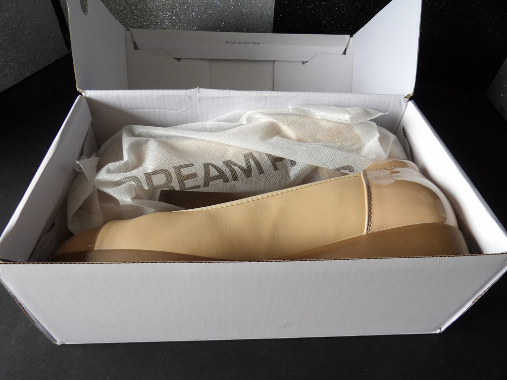 Dream Pairs DFA26016W Round Toe Ballet Flats – Nude (Size US Women's 8)