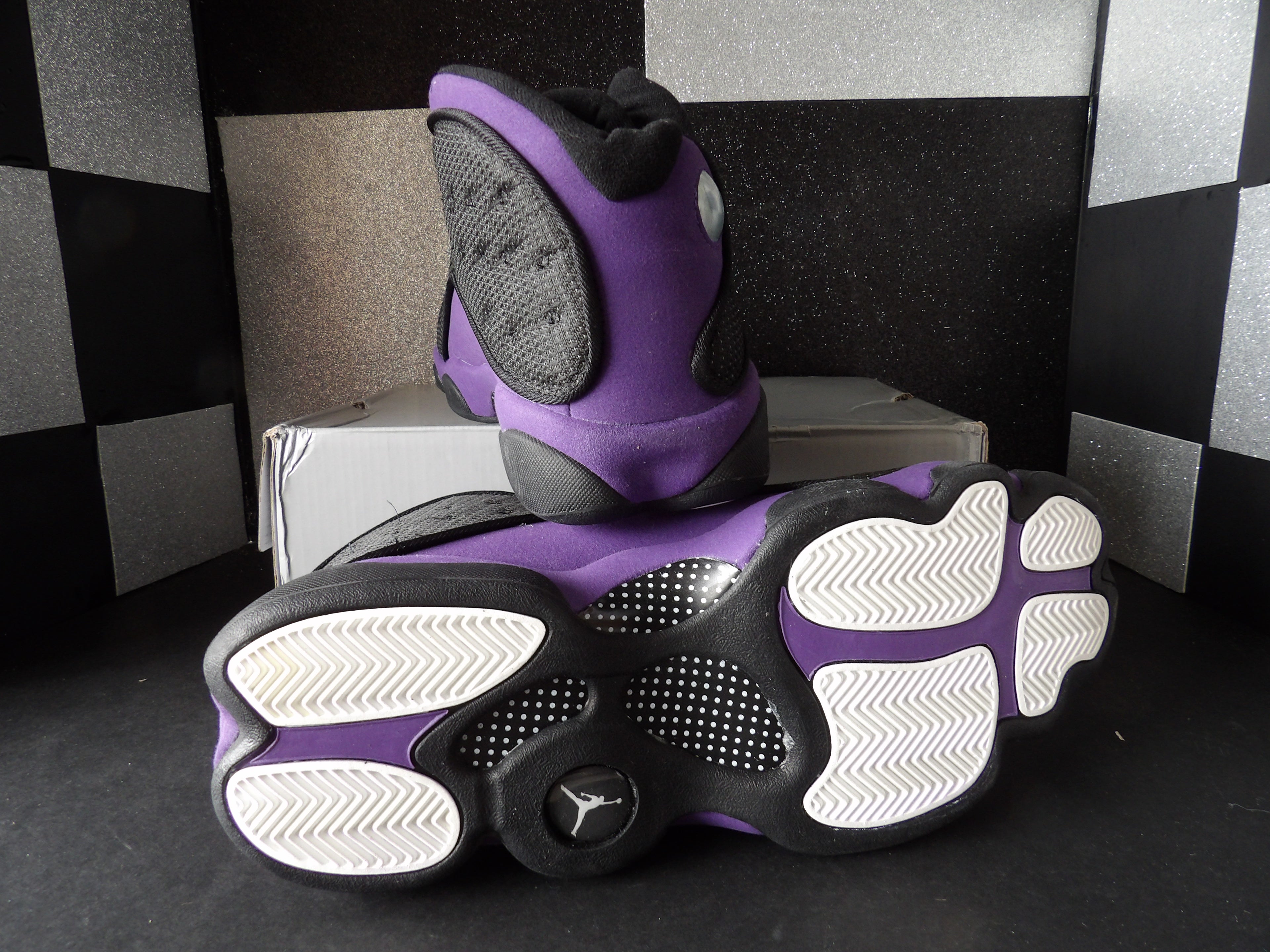 Air Jordan 13 Retro "Court Purple" – Black/Purple (Size Men's 12)