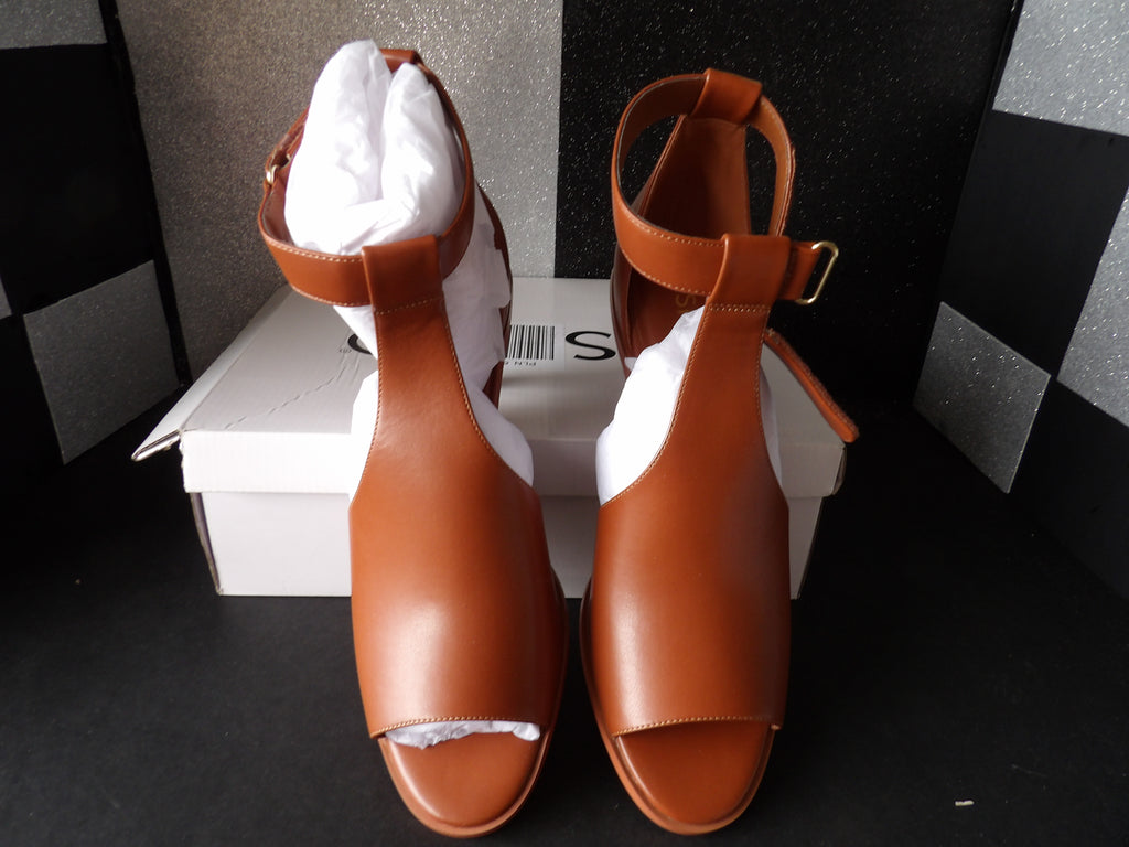 Ashro Ankle Strap Peep Toe Heels – Cognac Brown (Size US Women's 11)