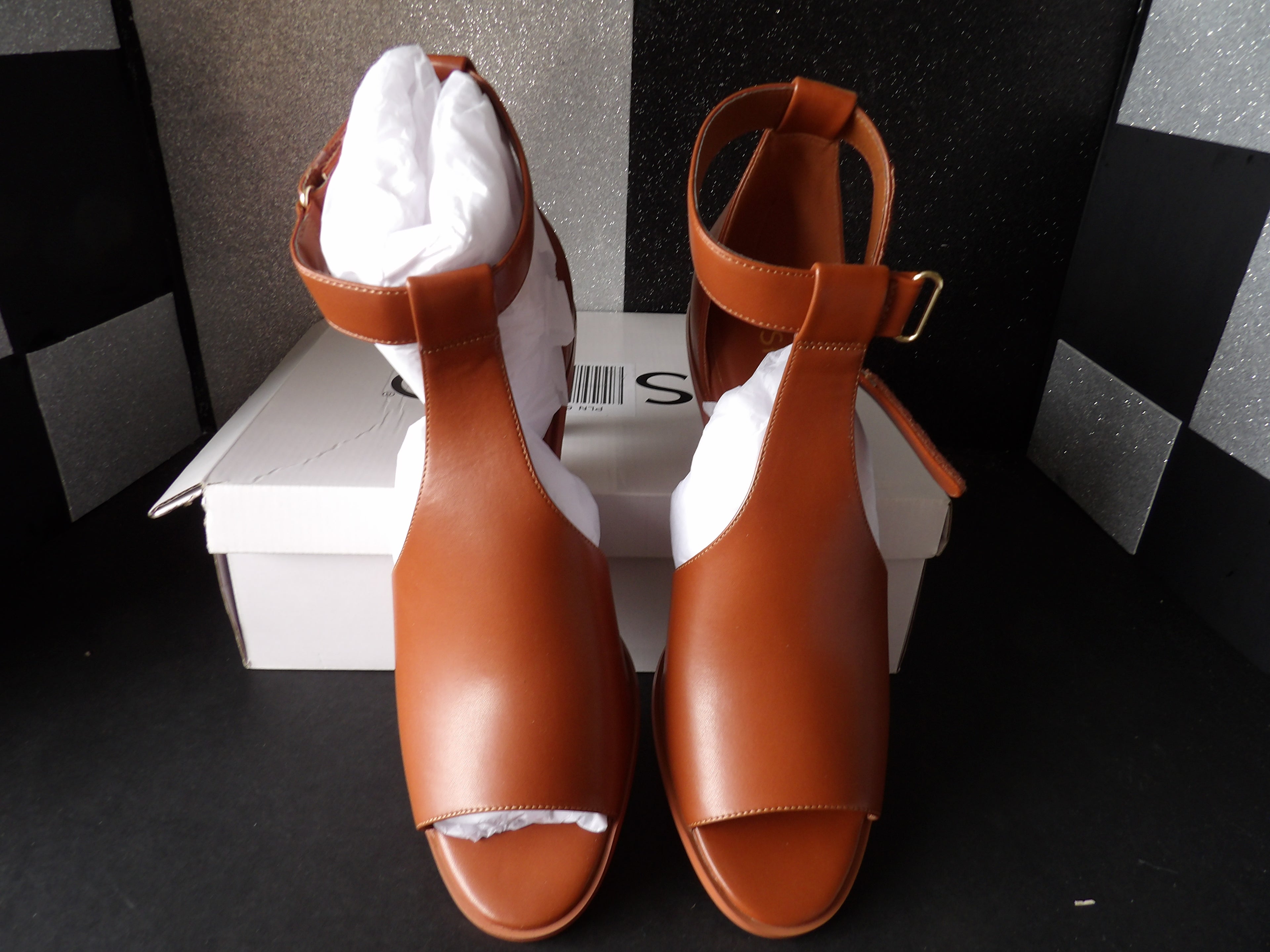 Ashro Ankle Strap Peep Toe Heels – Cognac Brown (Size US Women's 11)