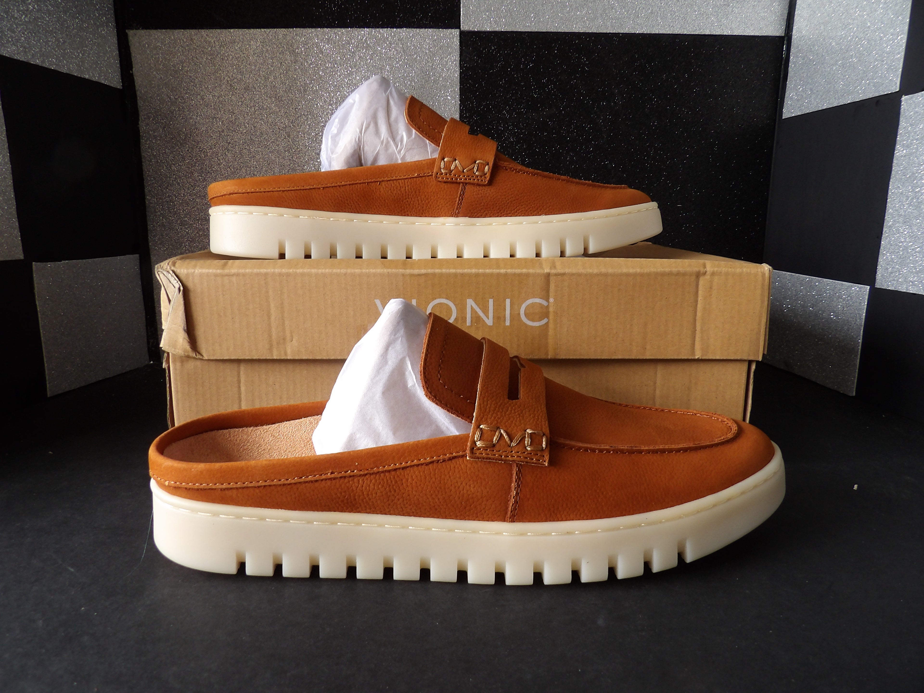 Vionic Uptown Mule Loafers – Cognac Leather (Size US Women's 10)
