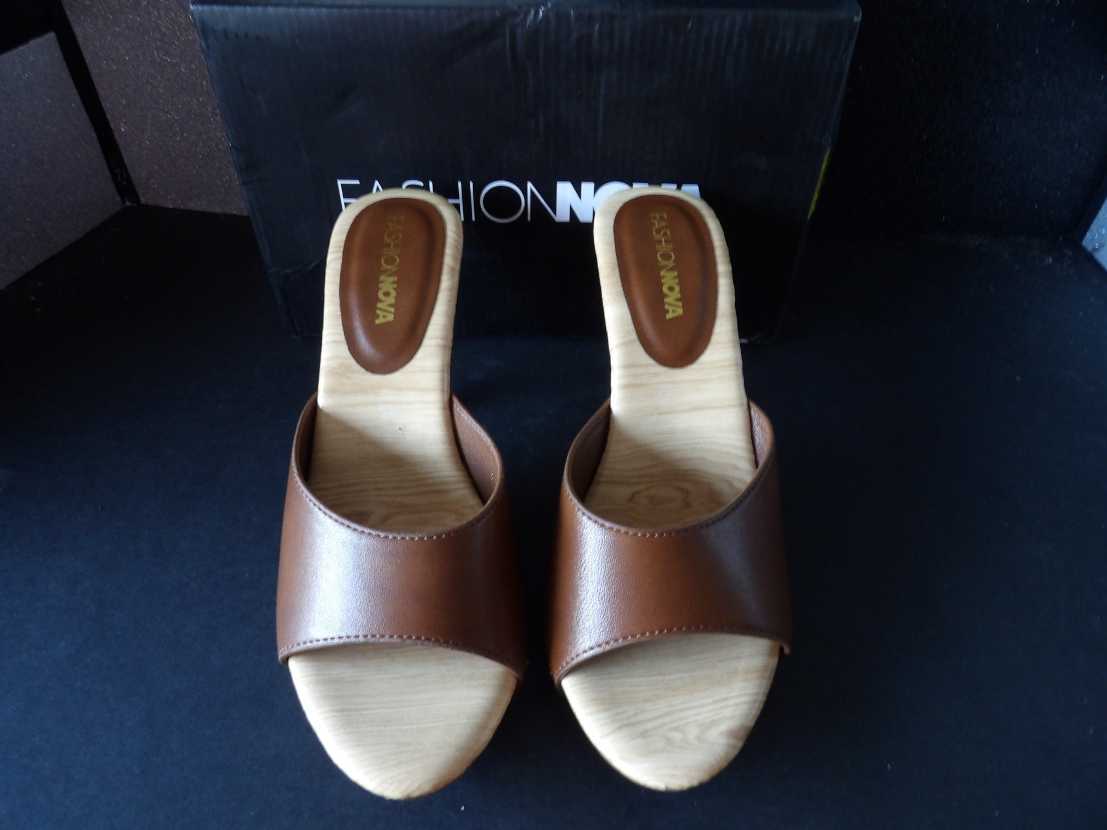 Fashion Nova ACE1 Studded Mule Heels – Brown/Woodgrain (Size US Women's 7)