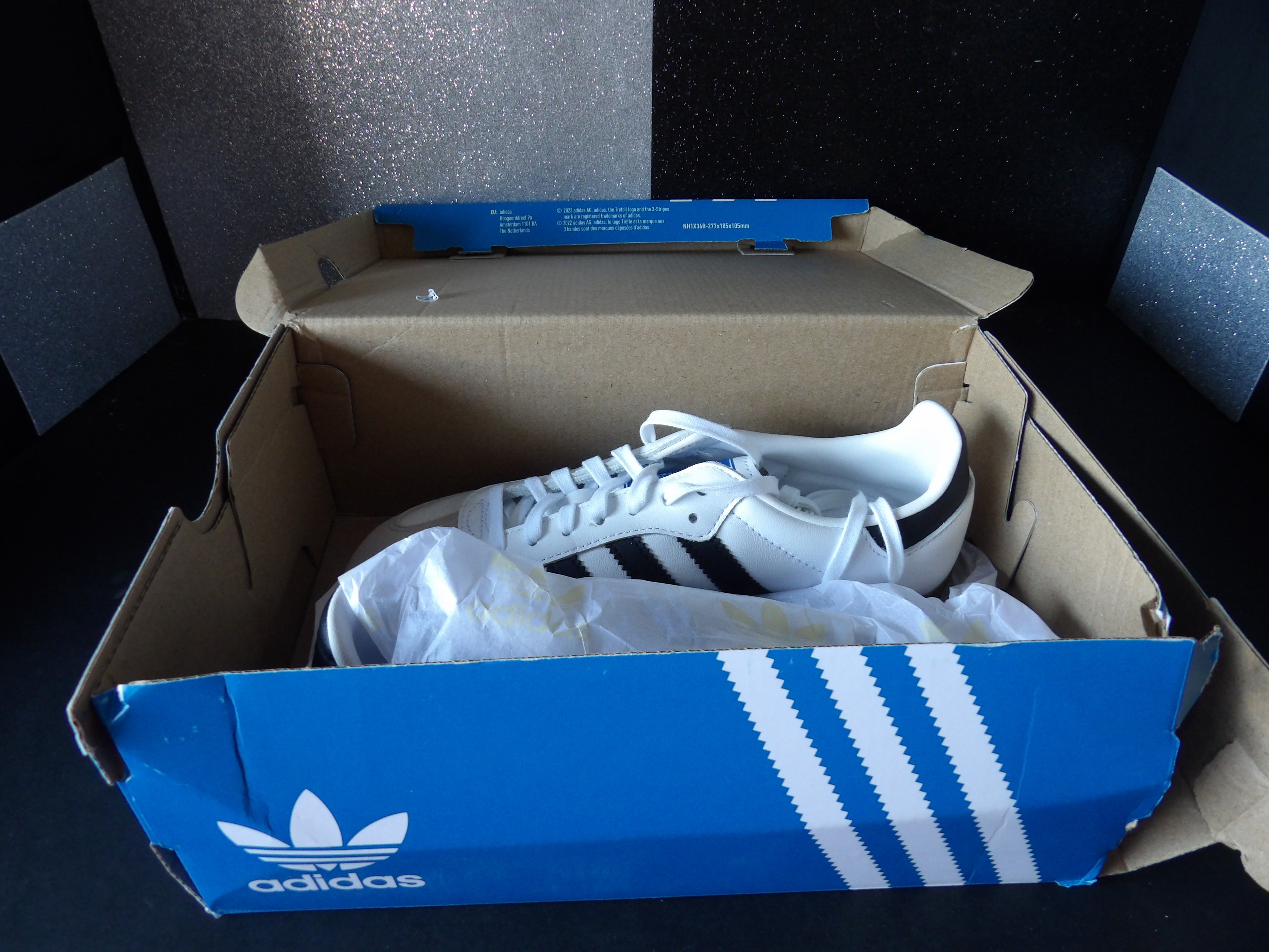 Adidas Samba OG J – Cloud White/Core Black/Gum (Size US Kids 5, Women's 6.5)