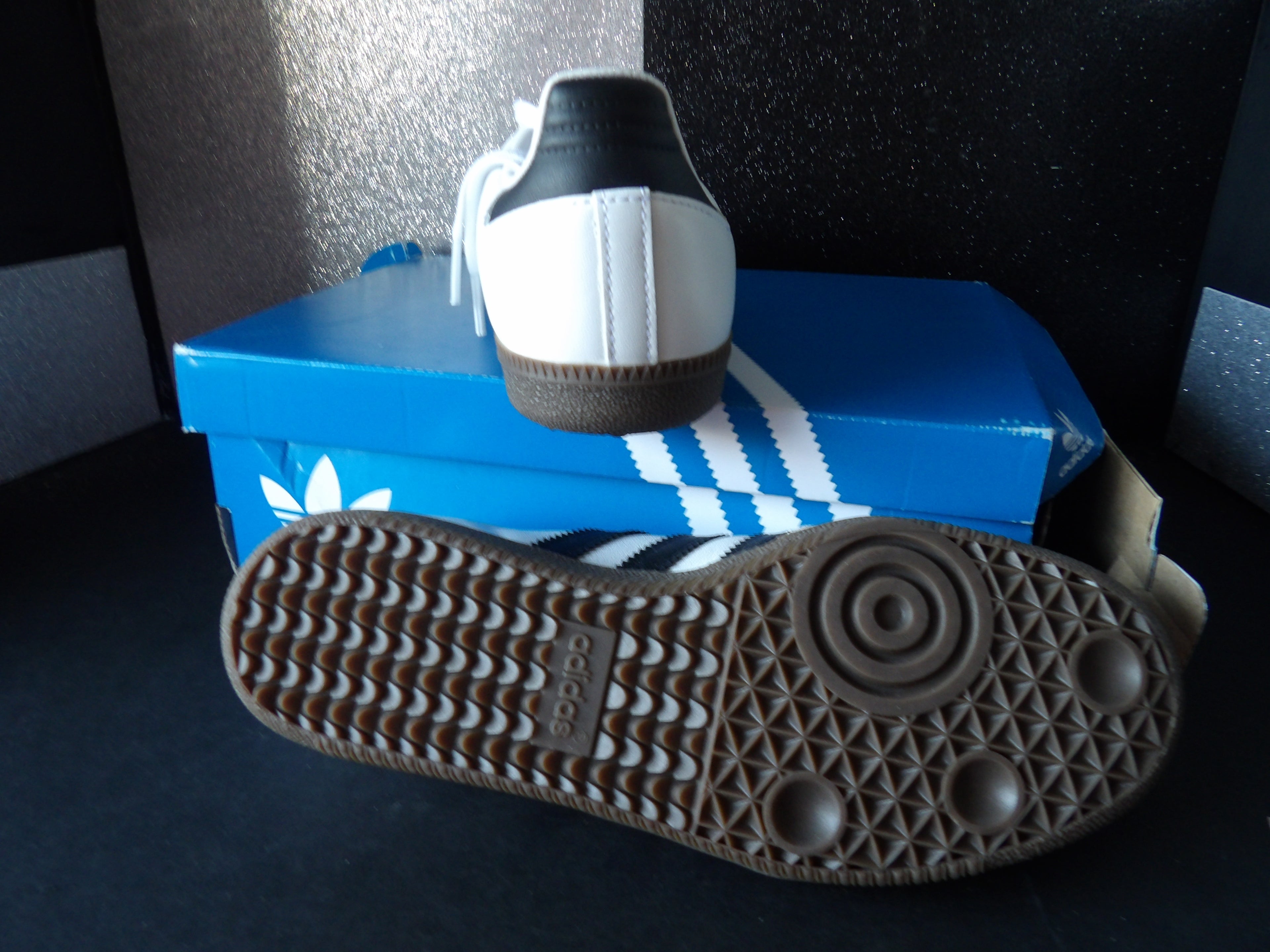 Adidas Samba OG J – Cloud White/Core Black/Gum (Size US Kids 5, Women's 6.5)