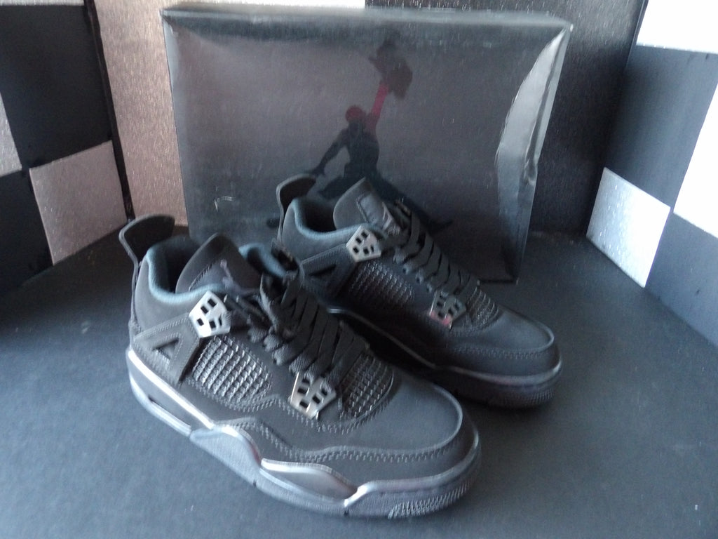 Air Jordan 4 Retro "Black Cat" – Black (Size US Youth 6.5Y, Women's 8)