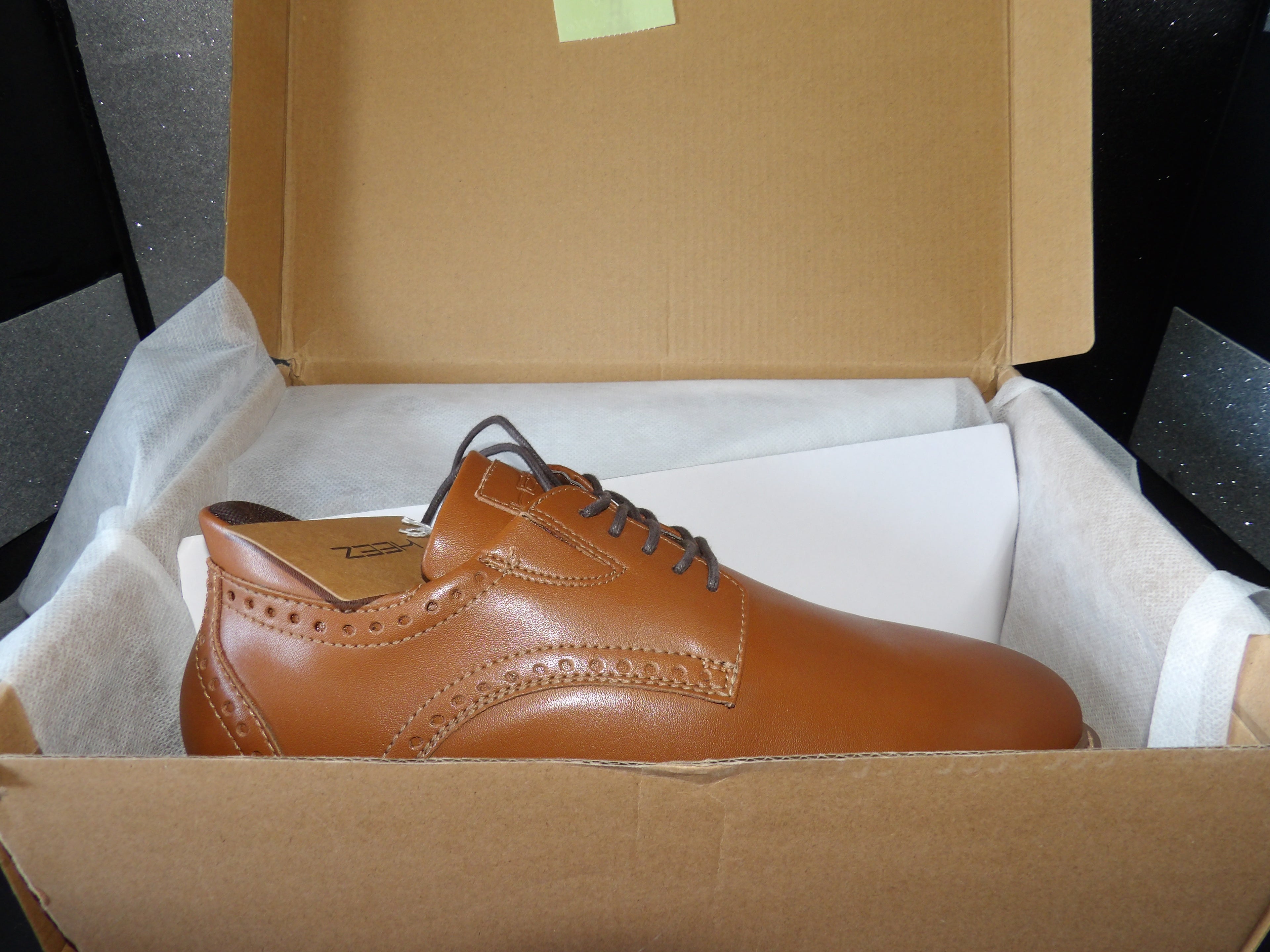 HEEZ Wingtip Derby Dress Shoes – Cognac Brown (Size US Men's 9)