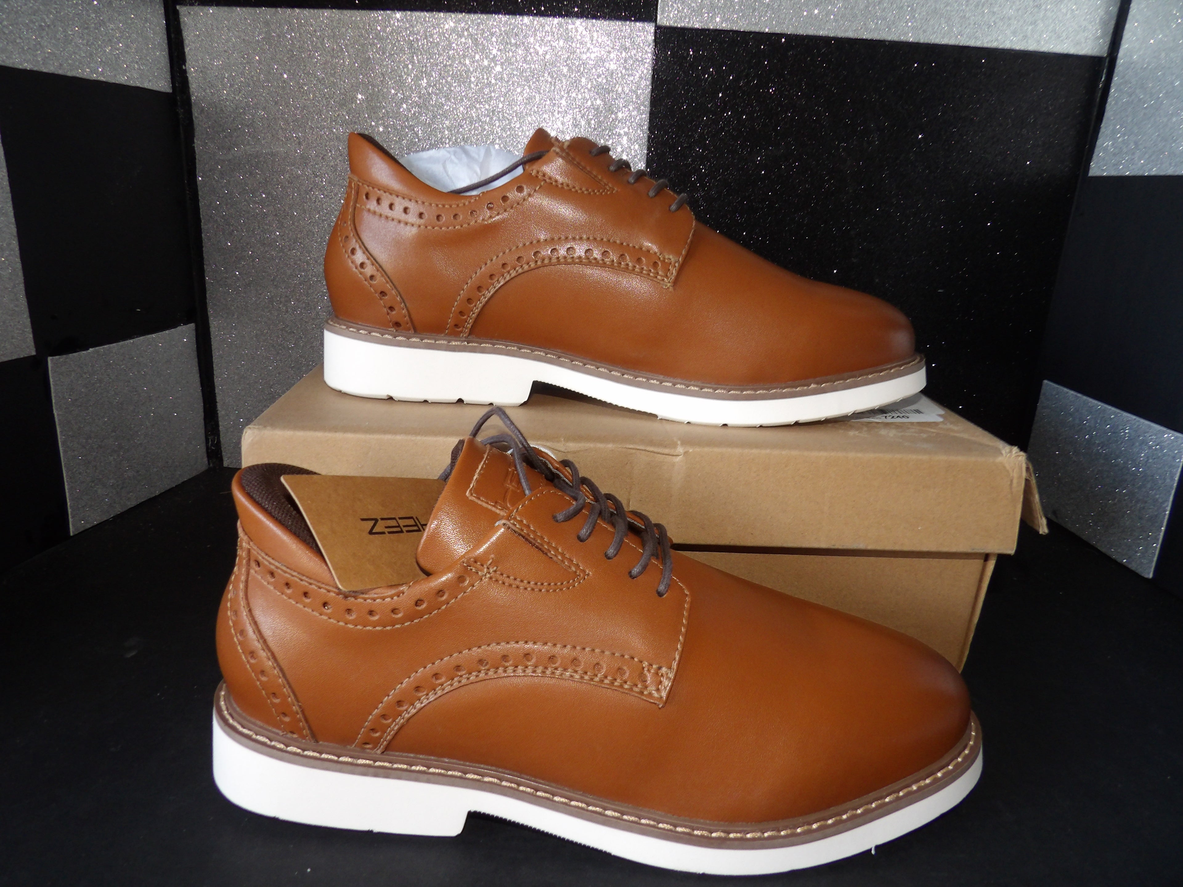 HEEZ Wingtip Derby Dress Shoes – Cognac Brown (Size US Men's 9)