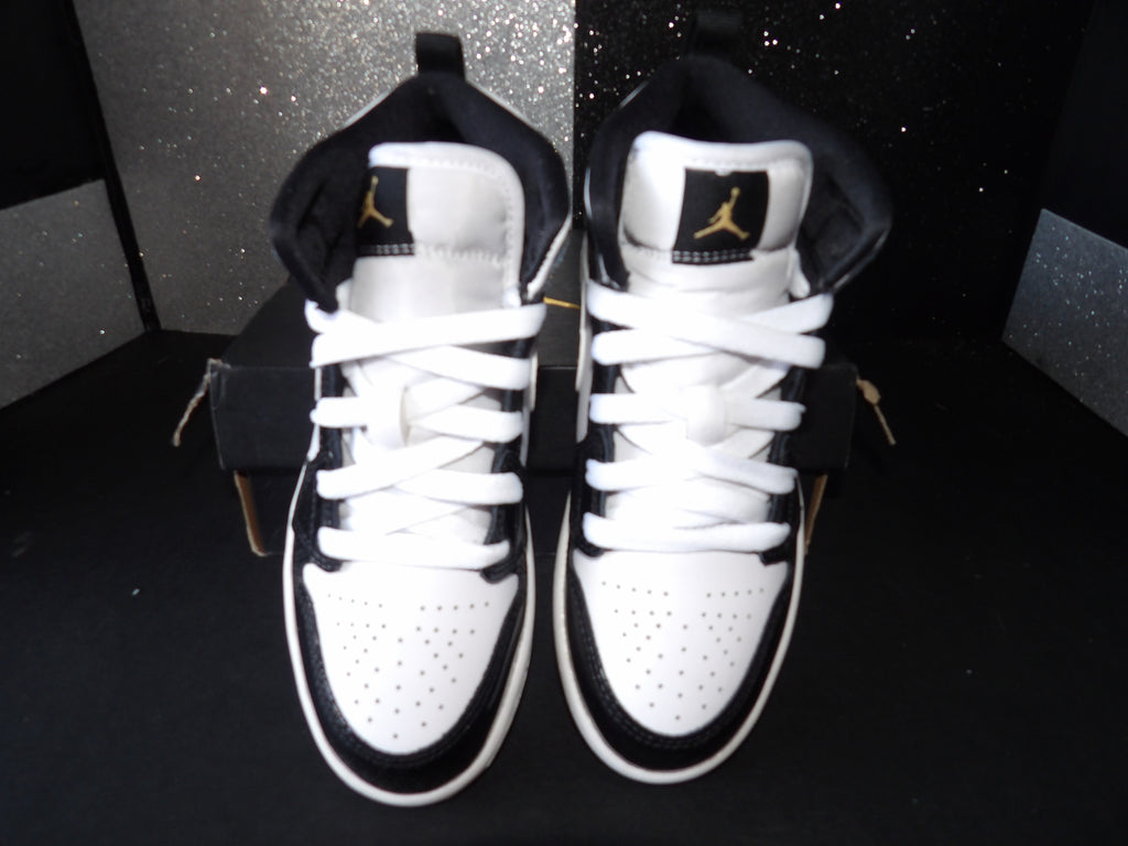 Air Jordan 1 Mid SE - Black/Metallic Gold/White (Size US 1Y)