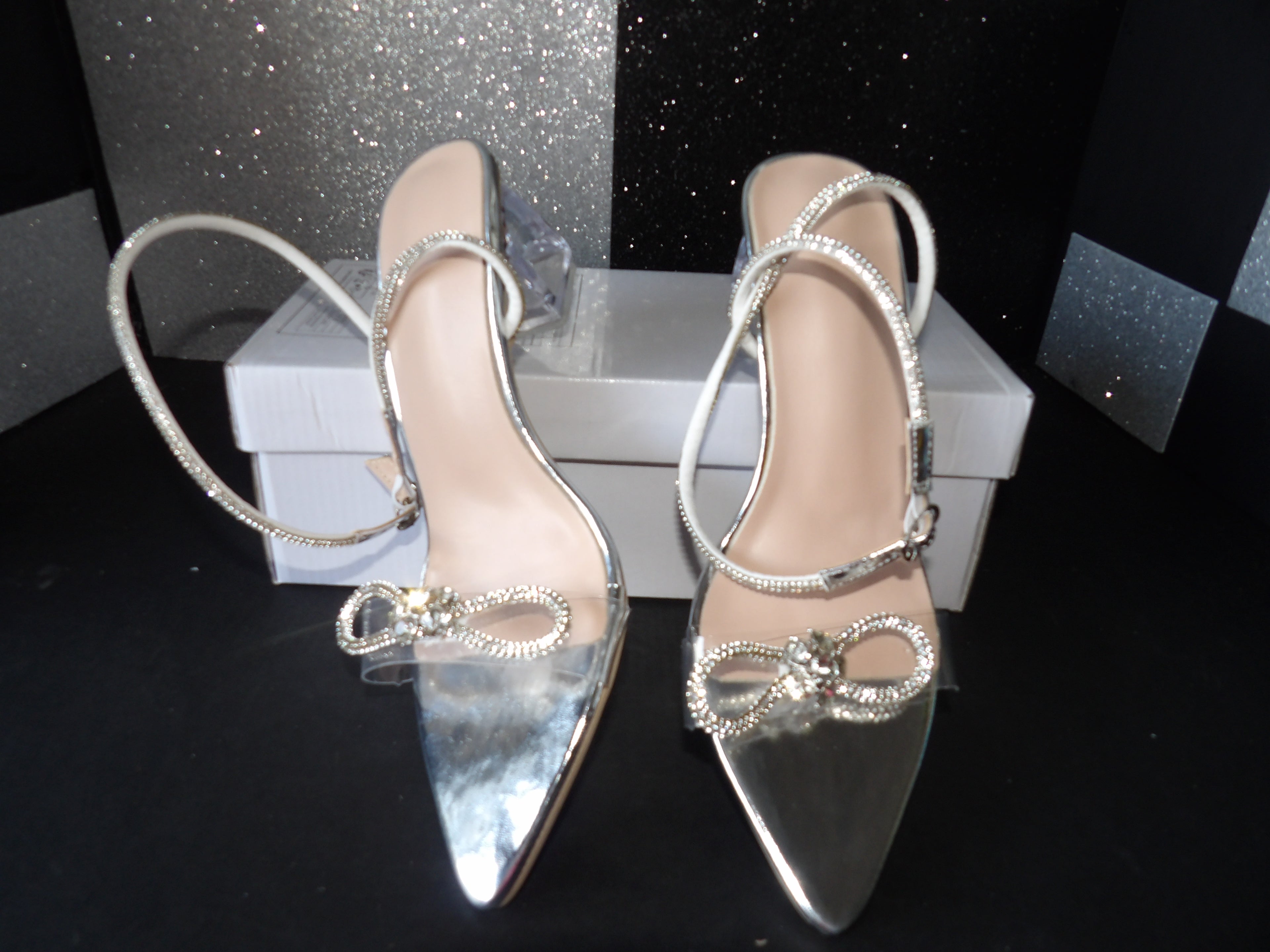 Rhinestone Bow Clear Block Heel Slingback Pumps – Silver/Clear (Size US Women's 7.5)