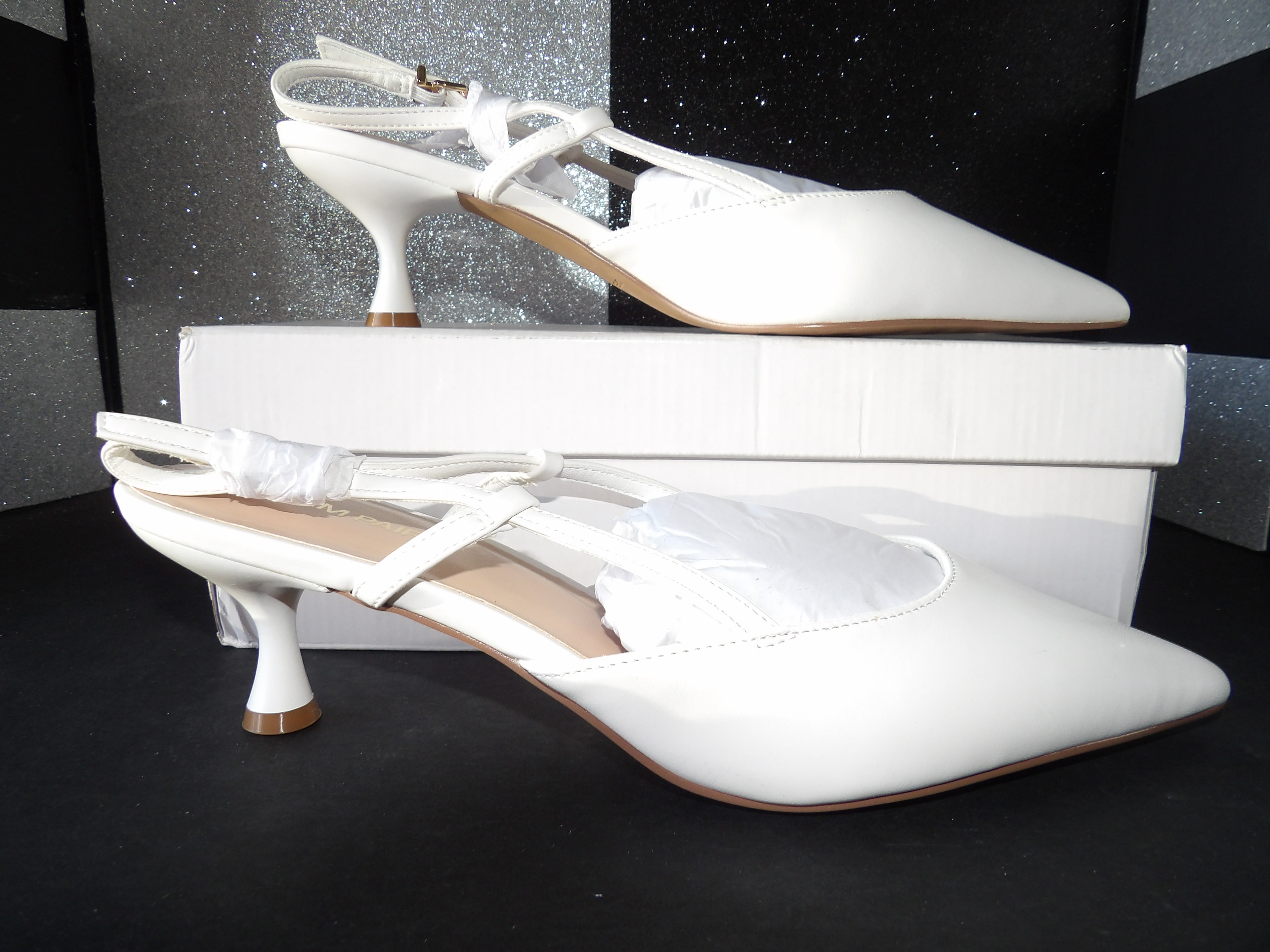 Dream Pairs Slingback Kitten Heel Pumps – White (Size US Women's 11)