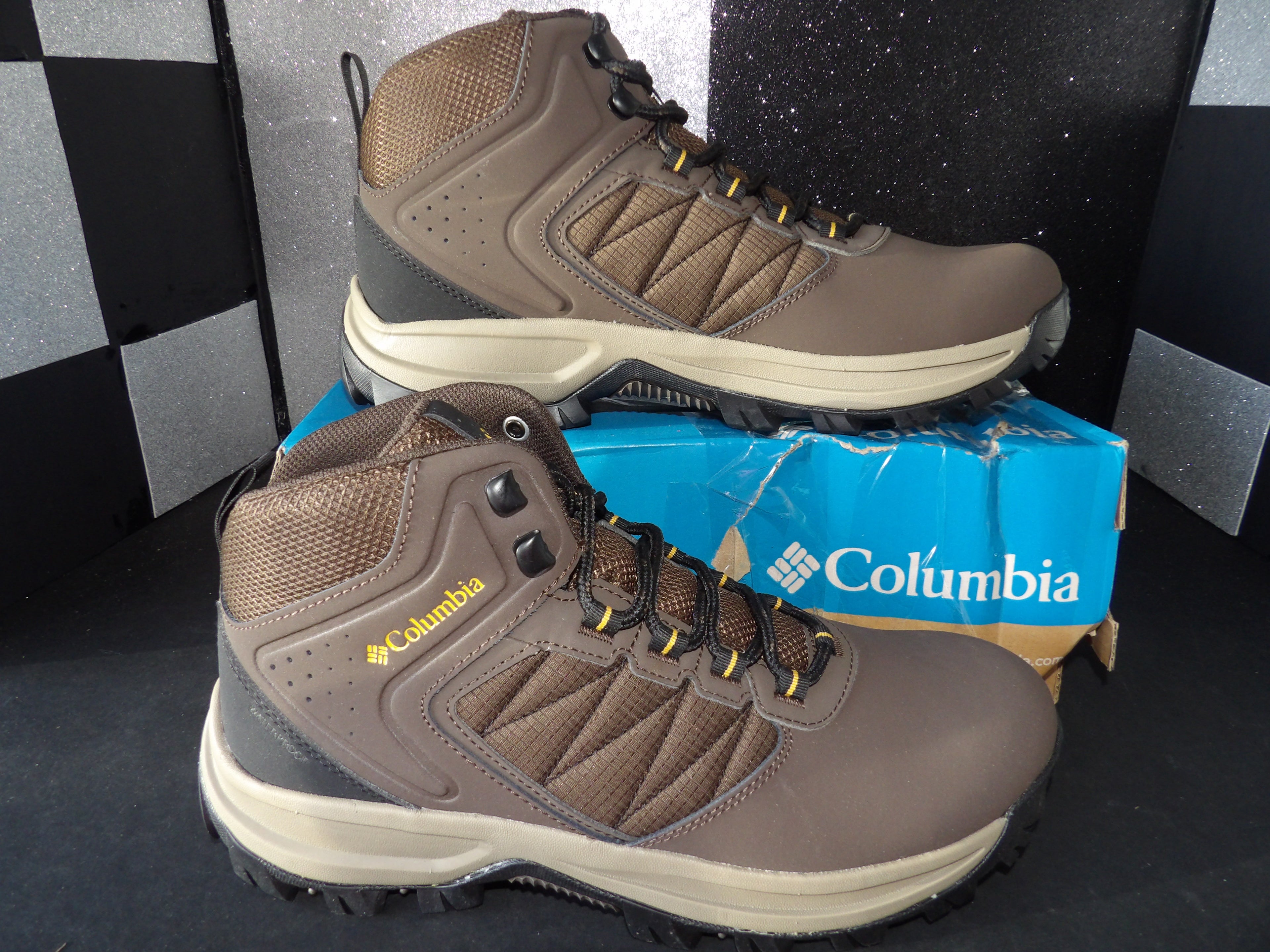 Columbia Transverse Hike Waterproof Mid Hiking Boots – Brown/Golden Yellow (Size US Men's 9)