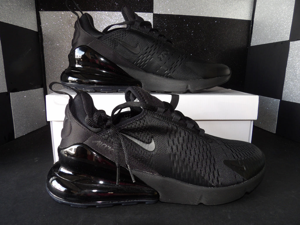Nike Air Max 270 – Triple Black (Size US Men's 11)