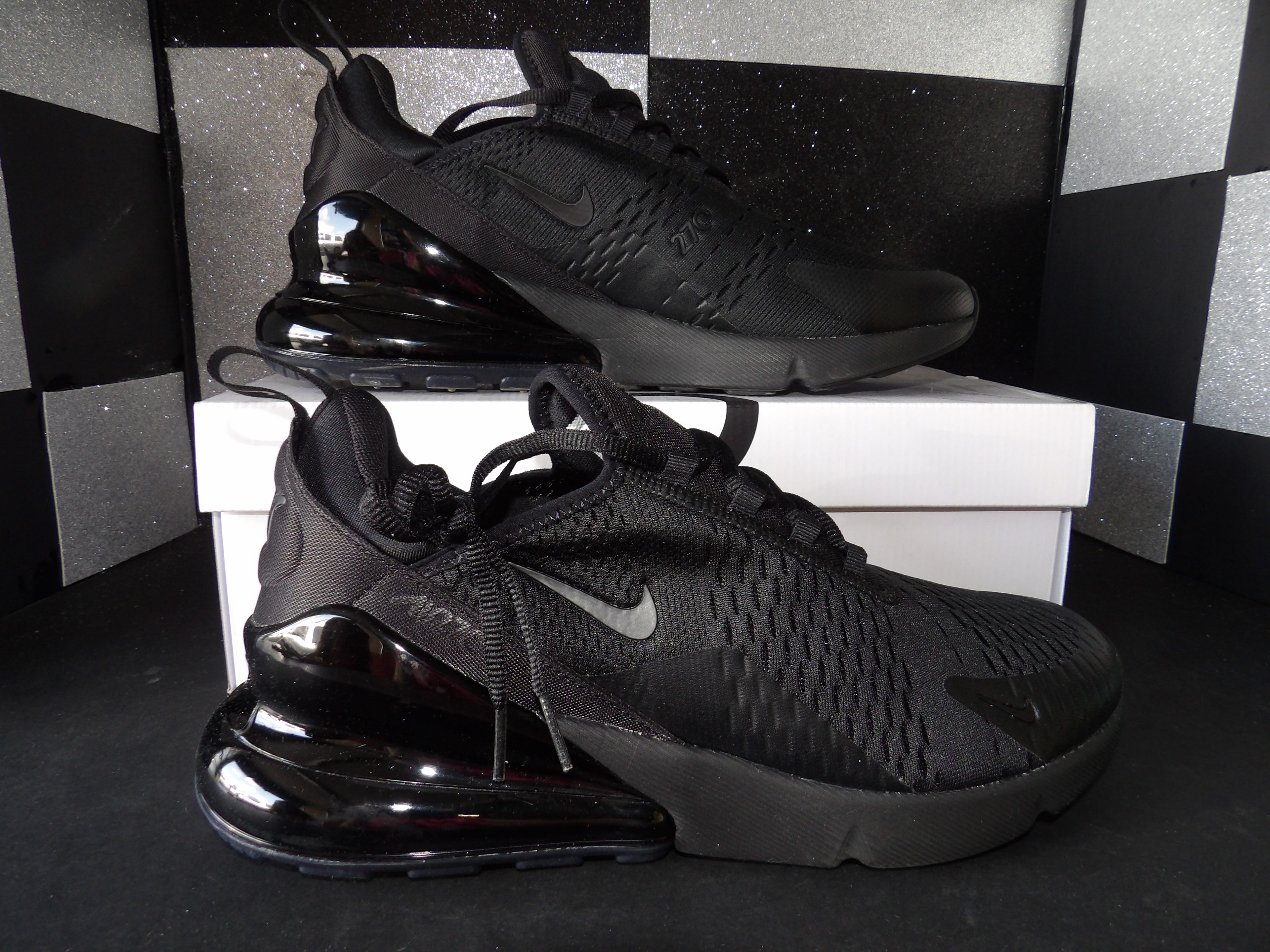 Nike Air Max 270 – Triple Black (Size US Men's 11)