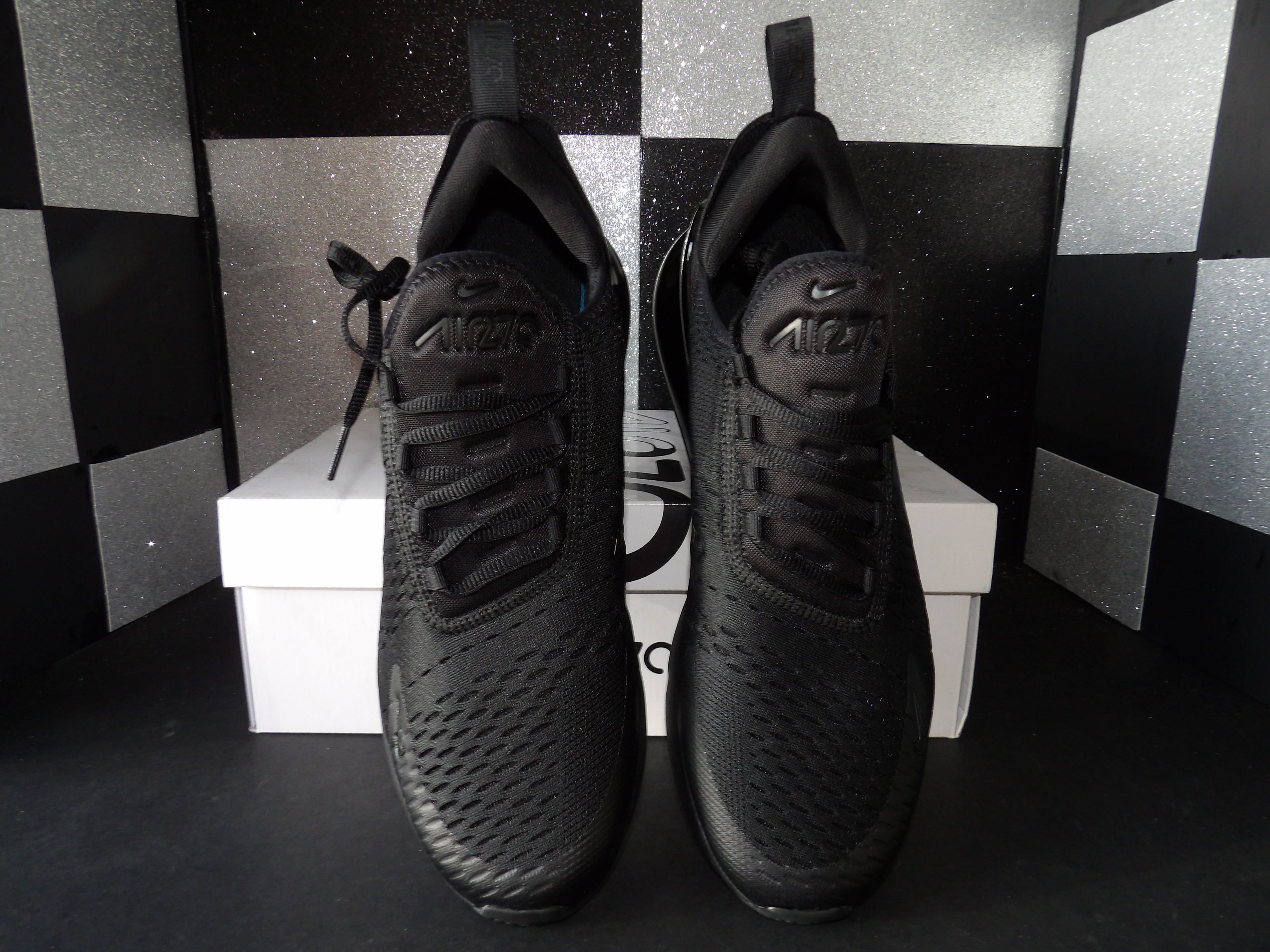Nike Air Max 270 – Triple Black (Size US Men's 11)