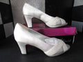 Easy Street Alive 5 Lavish Heels- White (US Women's 8.5)