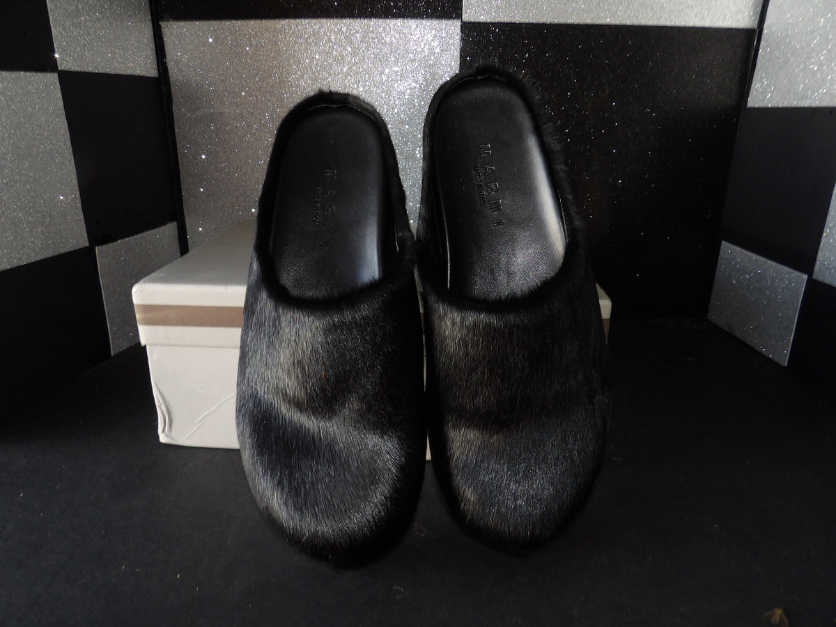 Marni Slippers- Black (US Women's 11)