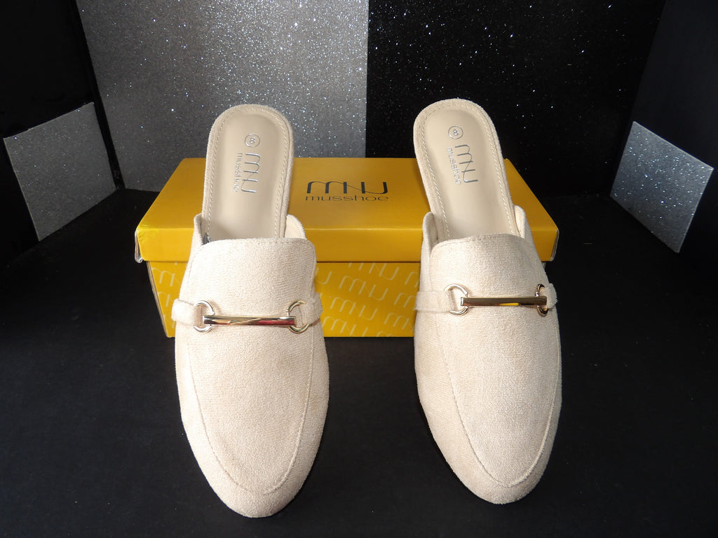 Musshoe Loafer Mule Slides- Cream (US Women's 8)
