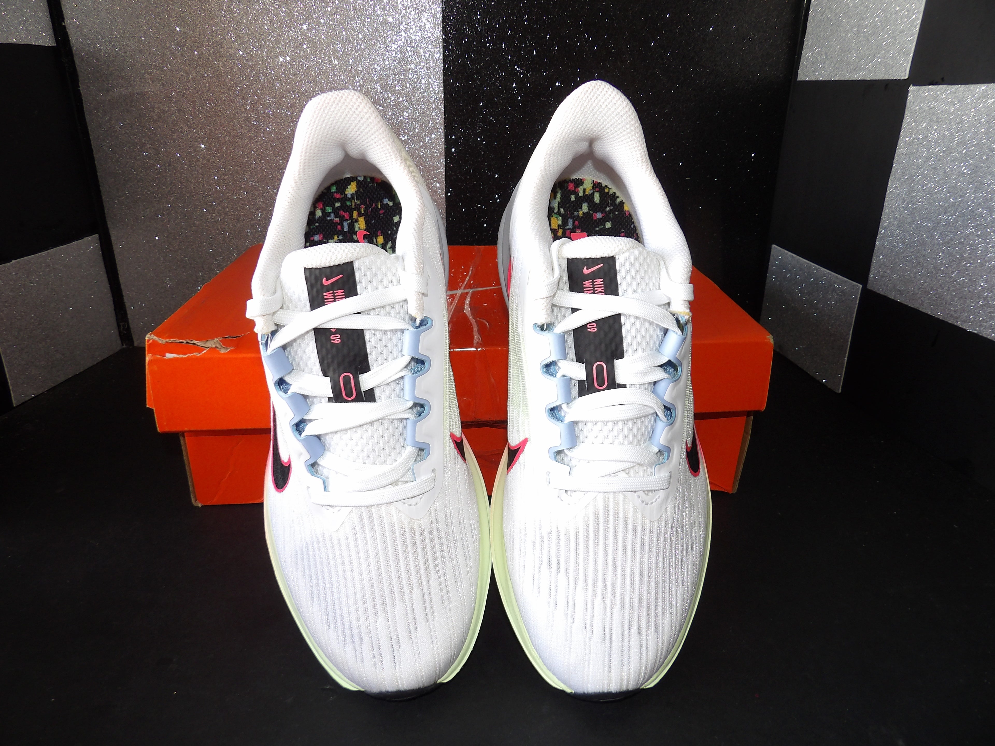 Nike Air Winflo 9- White/Pink/Yellow (US Women's 8.5)