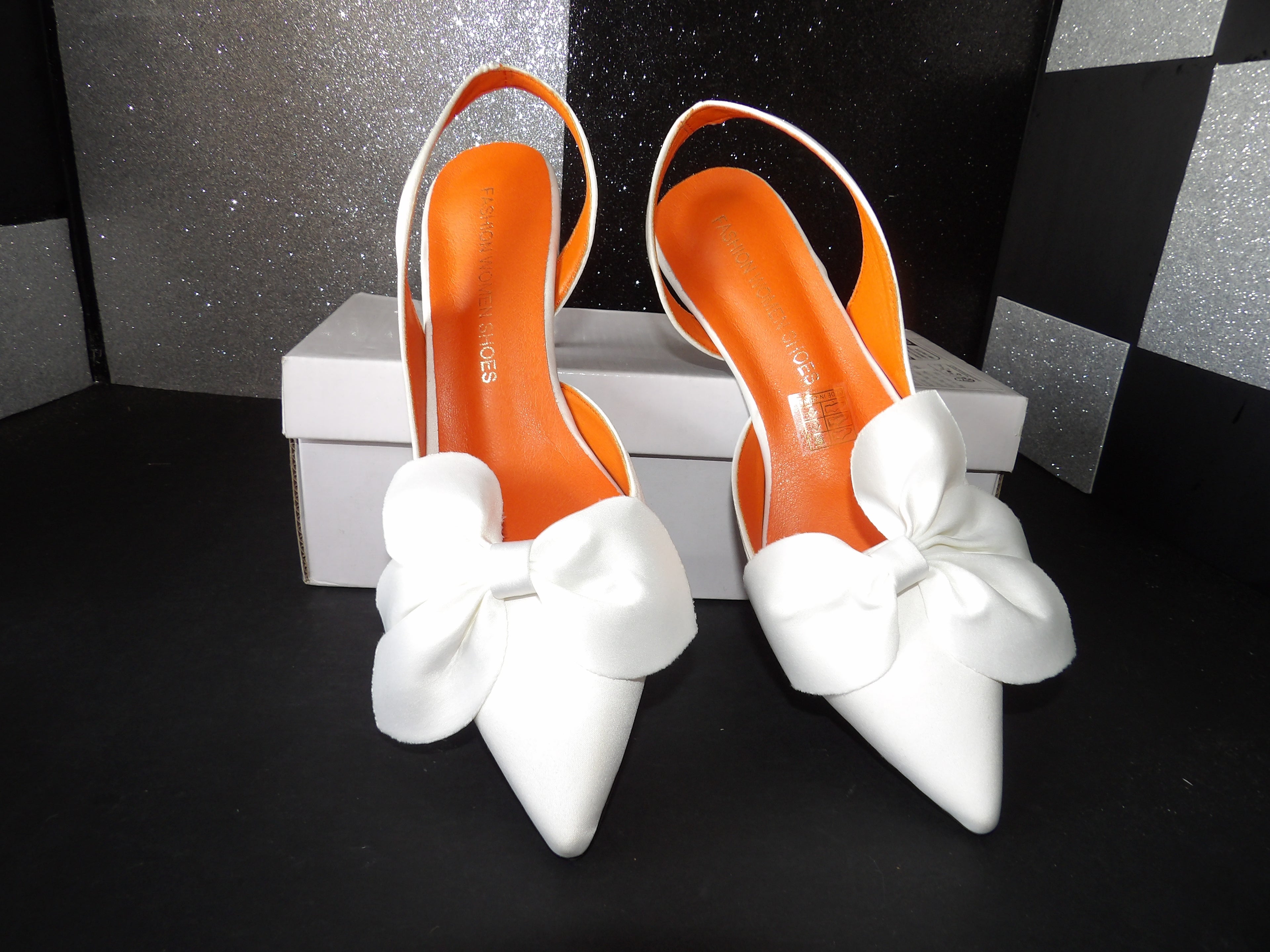 Fashion Shoes- White Heels With Bow (US Women's 6)