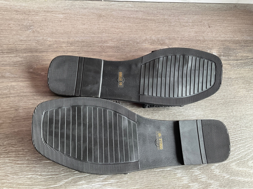 Ccocci Giselle Sandals (Size W10)