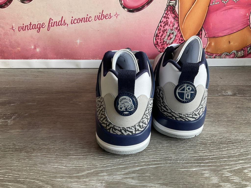Jordan Spizike Low (Size M8.5 W10)