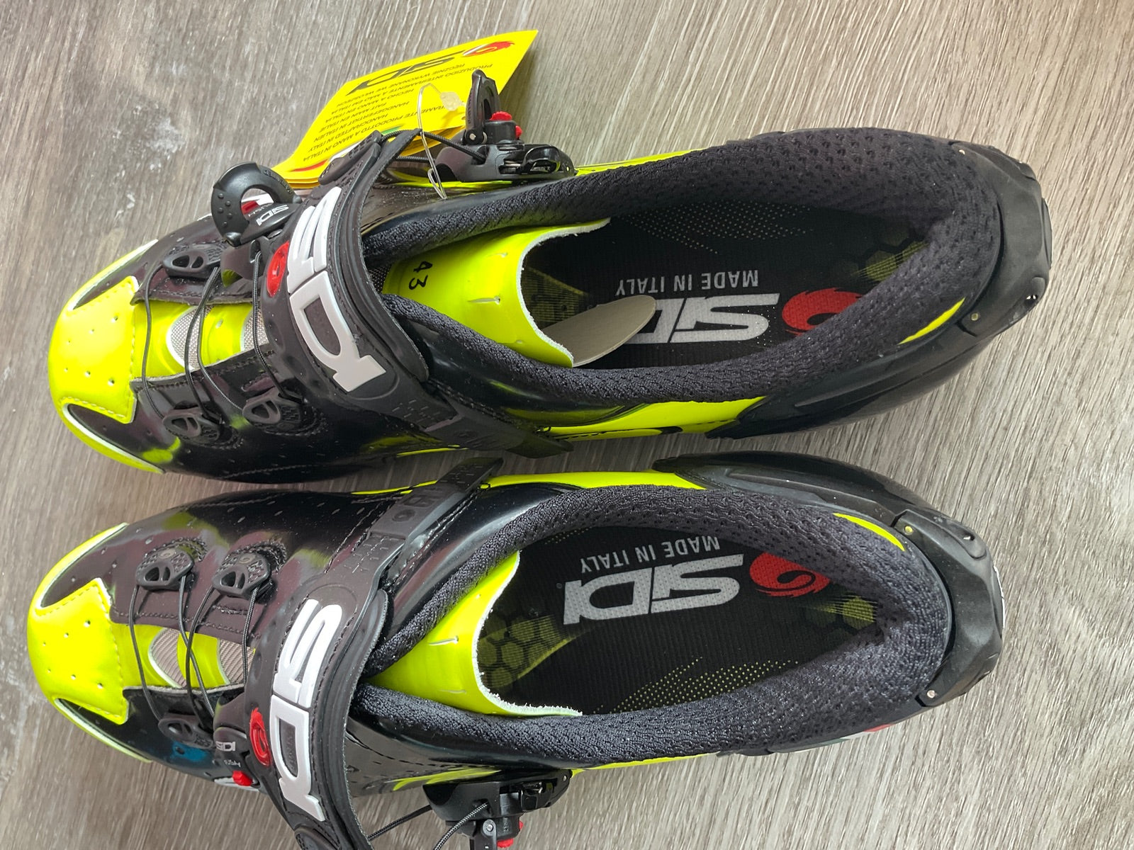 Sidl Wire Vent Cycling Shoes (Size M9)