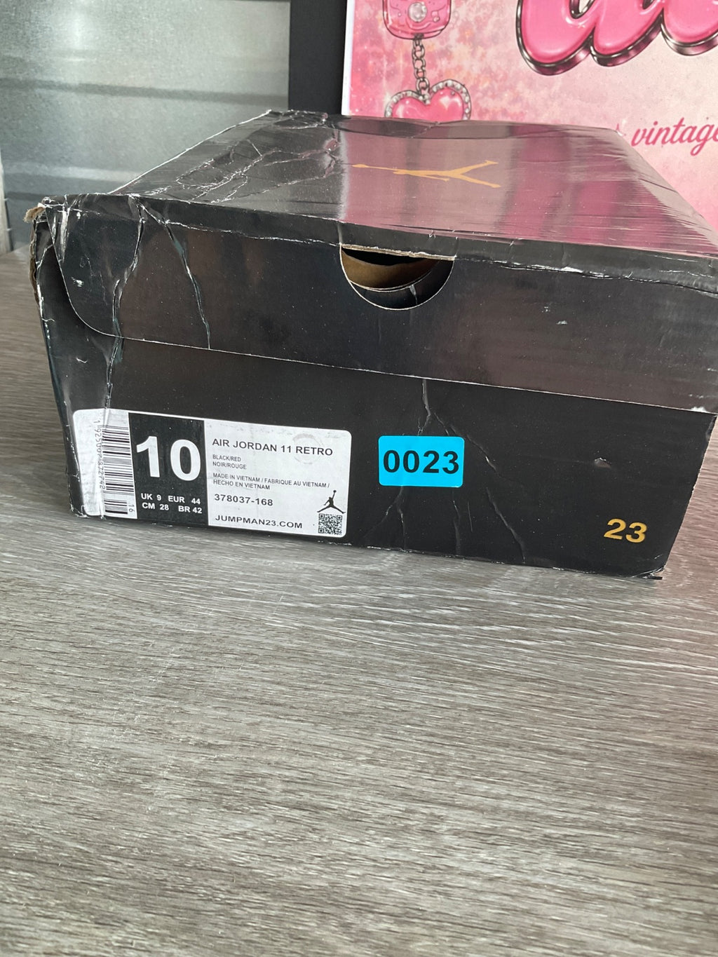 Jordan 11 Retro (Size M10)