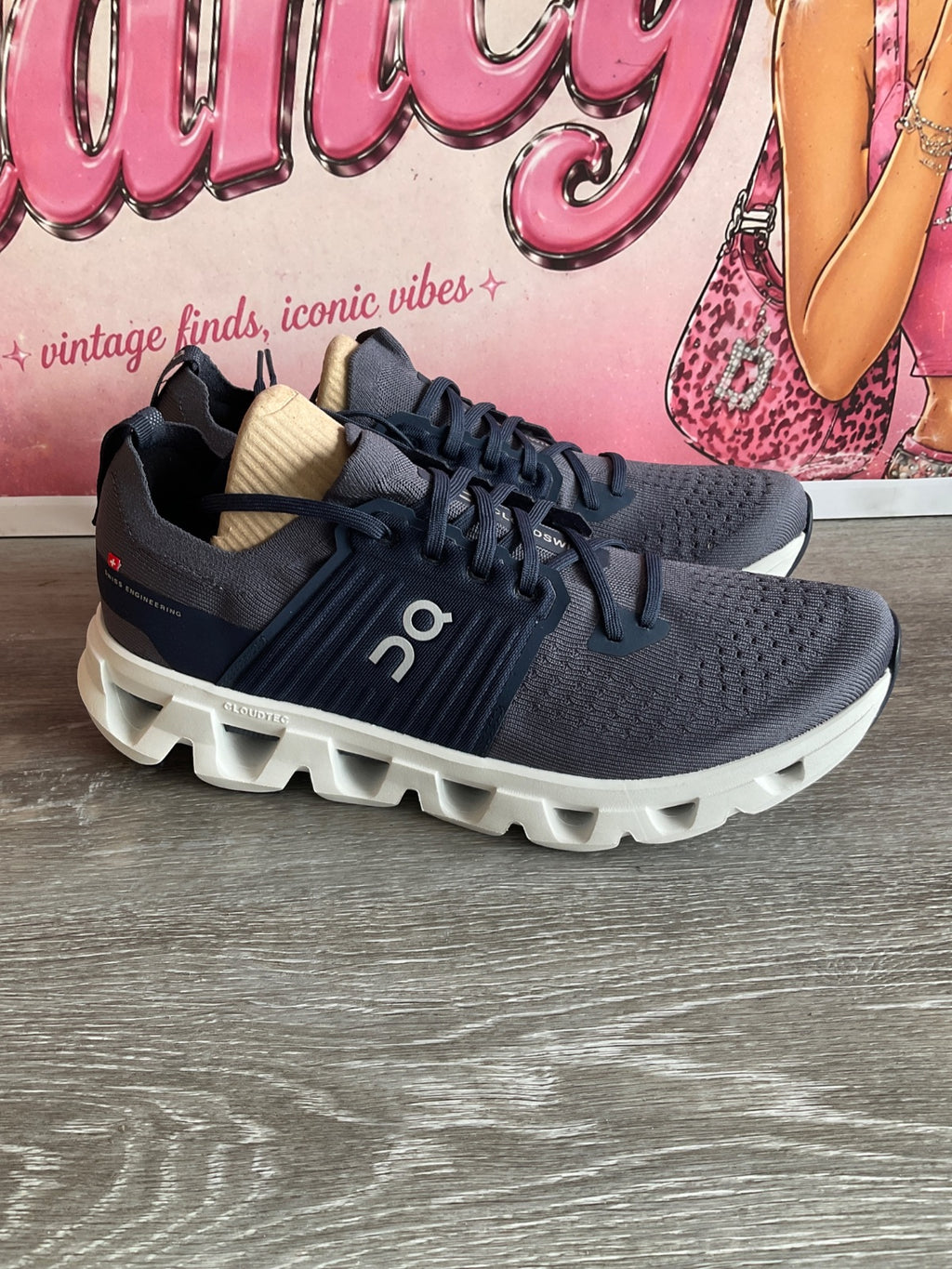 Oncloud Cloudswift 4 (Size M12)