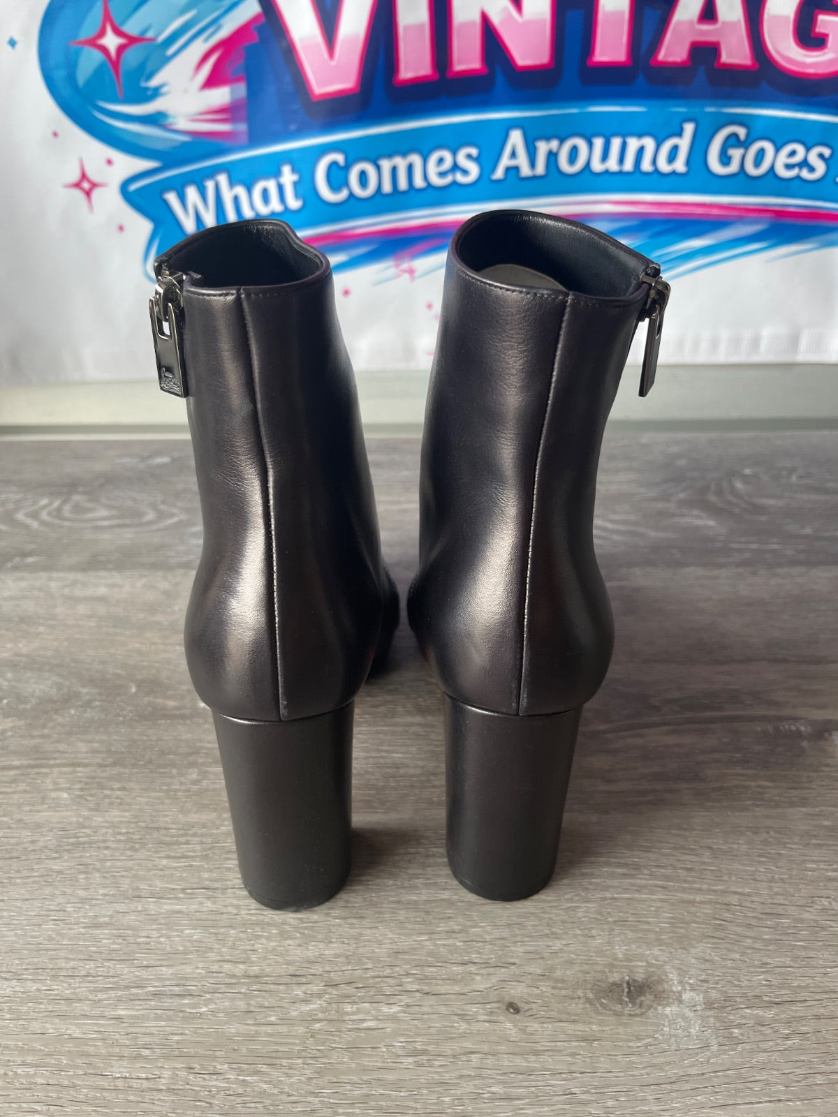 Christian Louboutin Birgitta 100 Calf (Size W7.5)