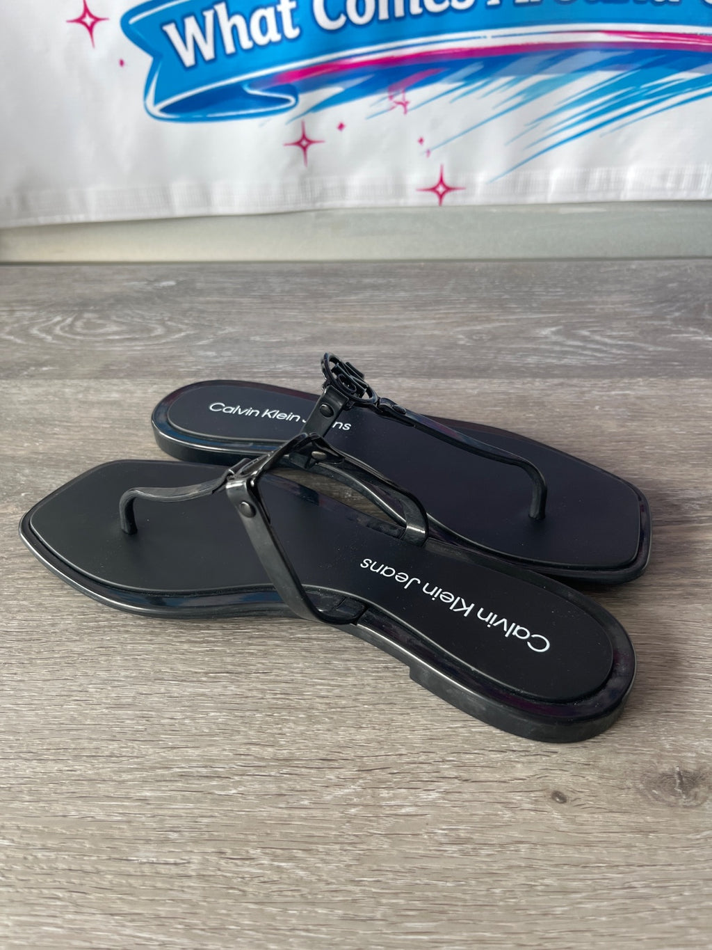 Calvin Klein EDHEN (Size W8)