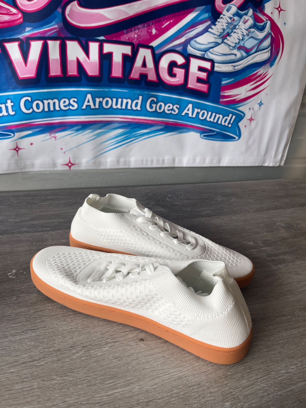 SUAVS The Zilker (Size M9.5 W11.5)
