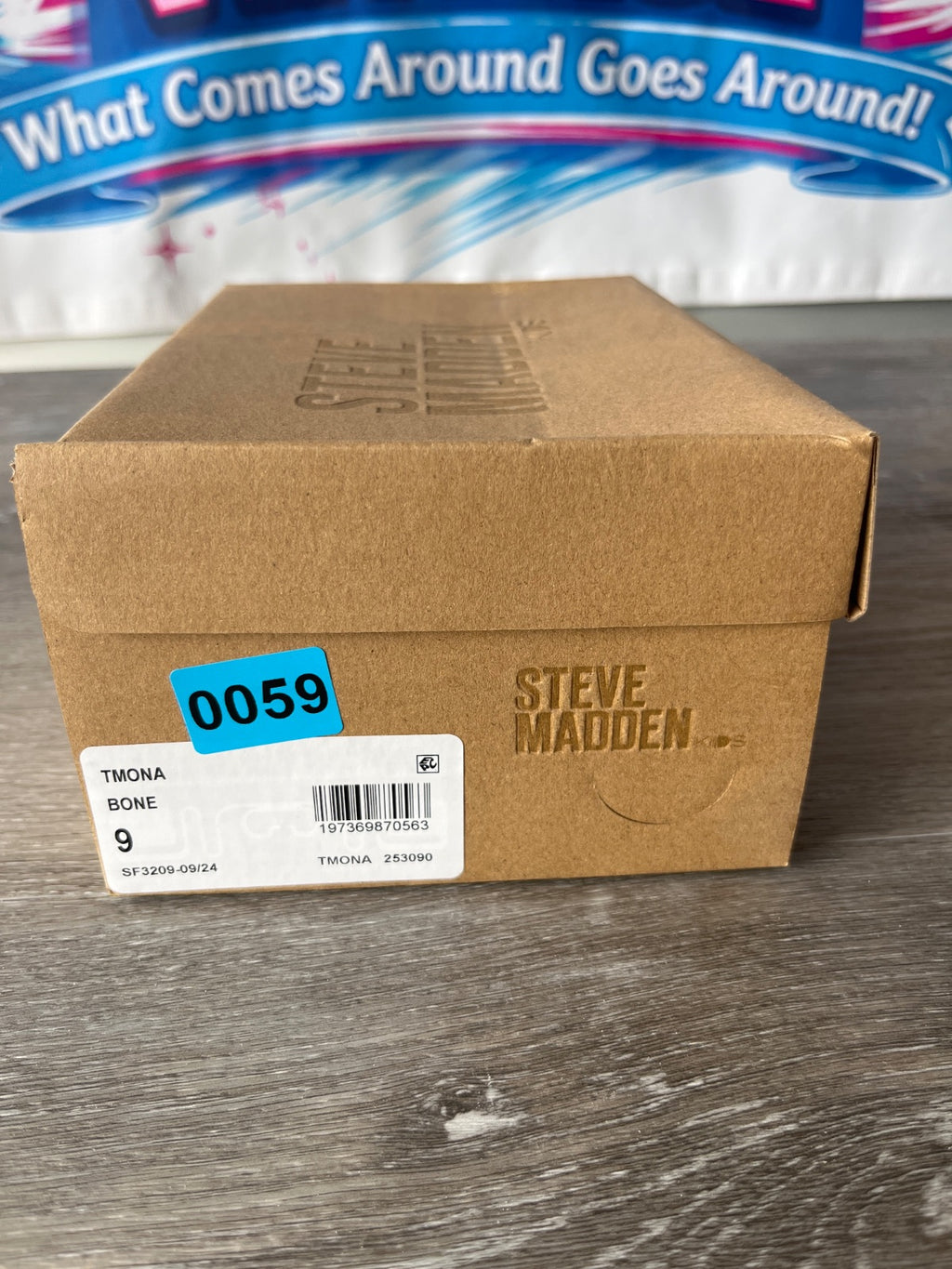 Steve Madden Sandal (Size W9)
