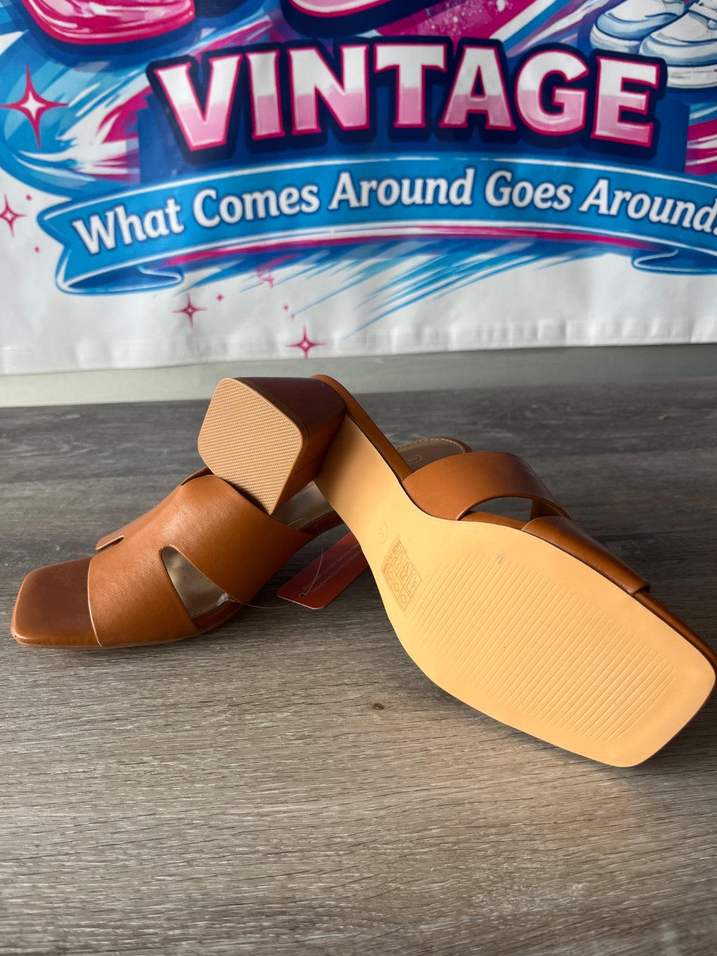 Gorfen Low Block Sandal (Size W8)
