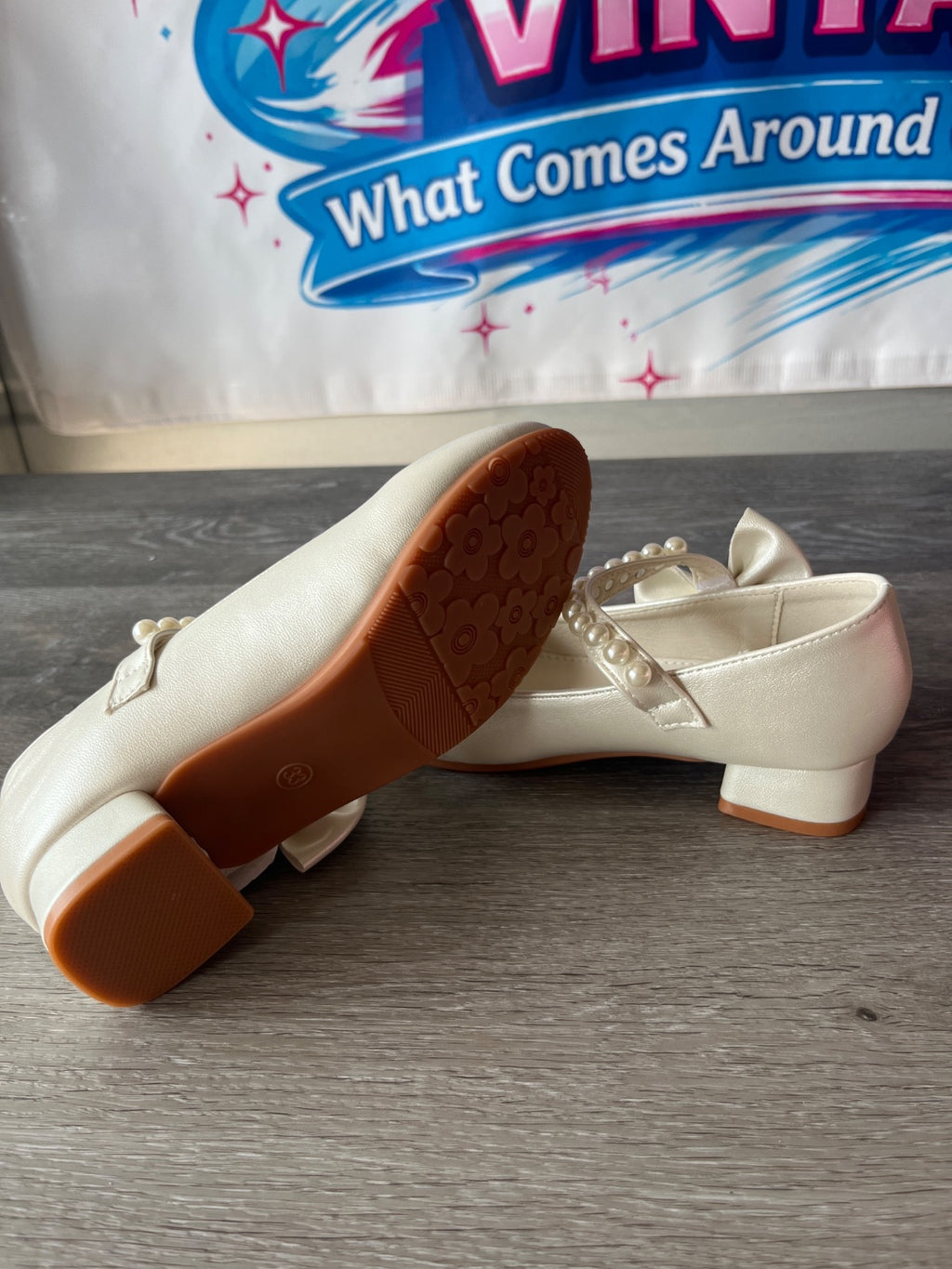 White Heels With Bow (Size 3.5)