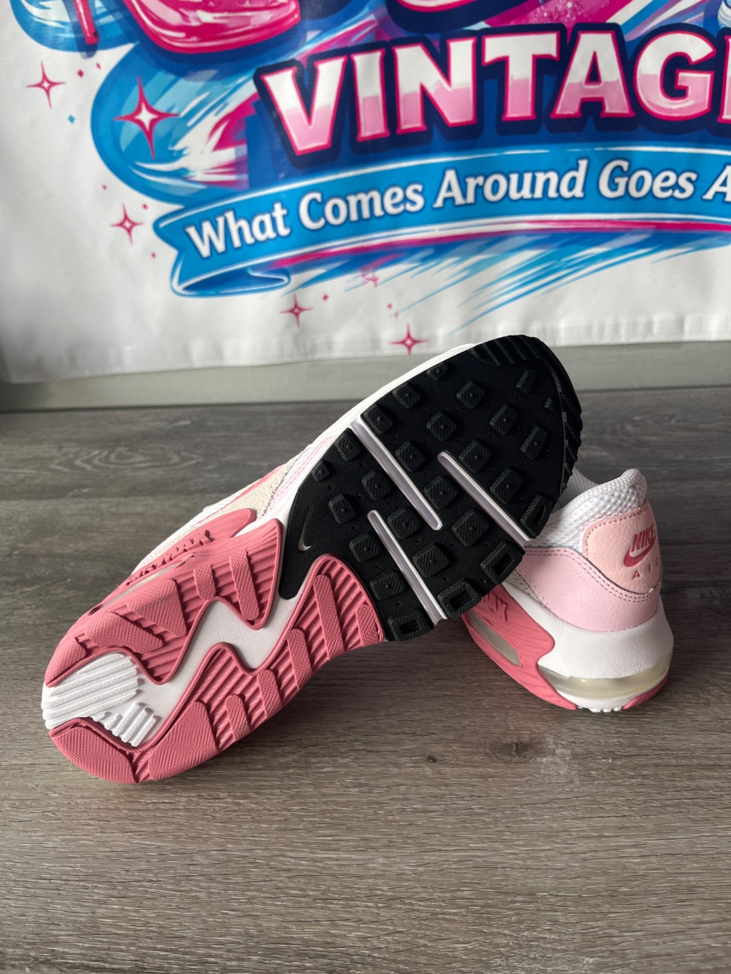 Nike Air Max Excee (Size W8.5)