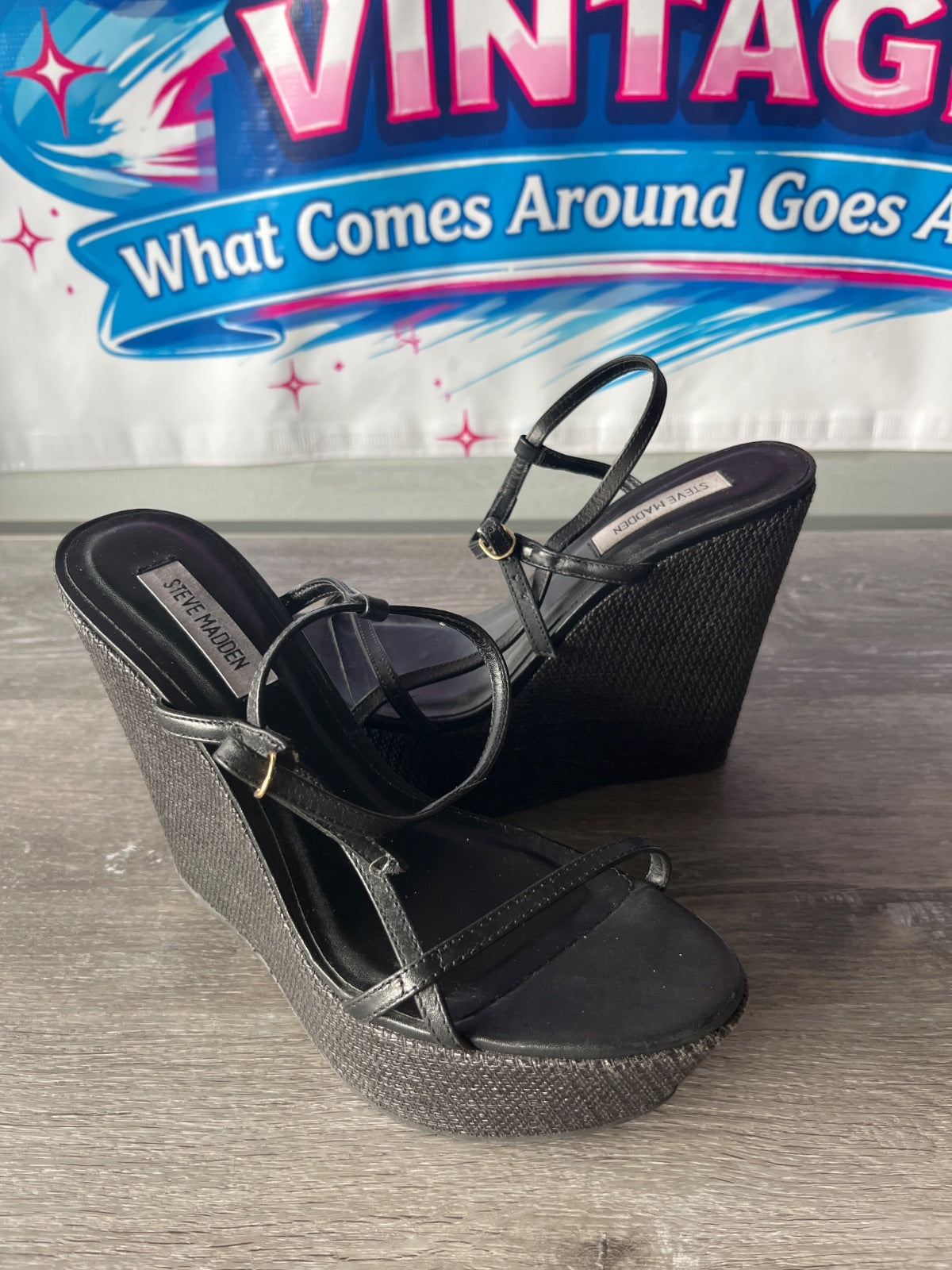 Steve Madden Grove Heel (Size W8.5)