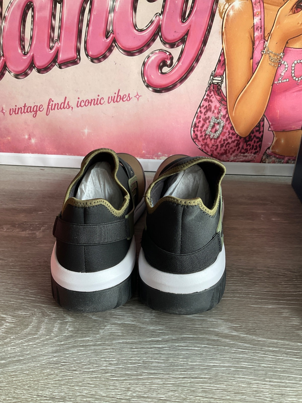Nautica Athletic Sneaker (Size M11)