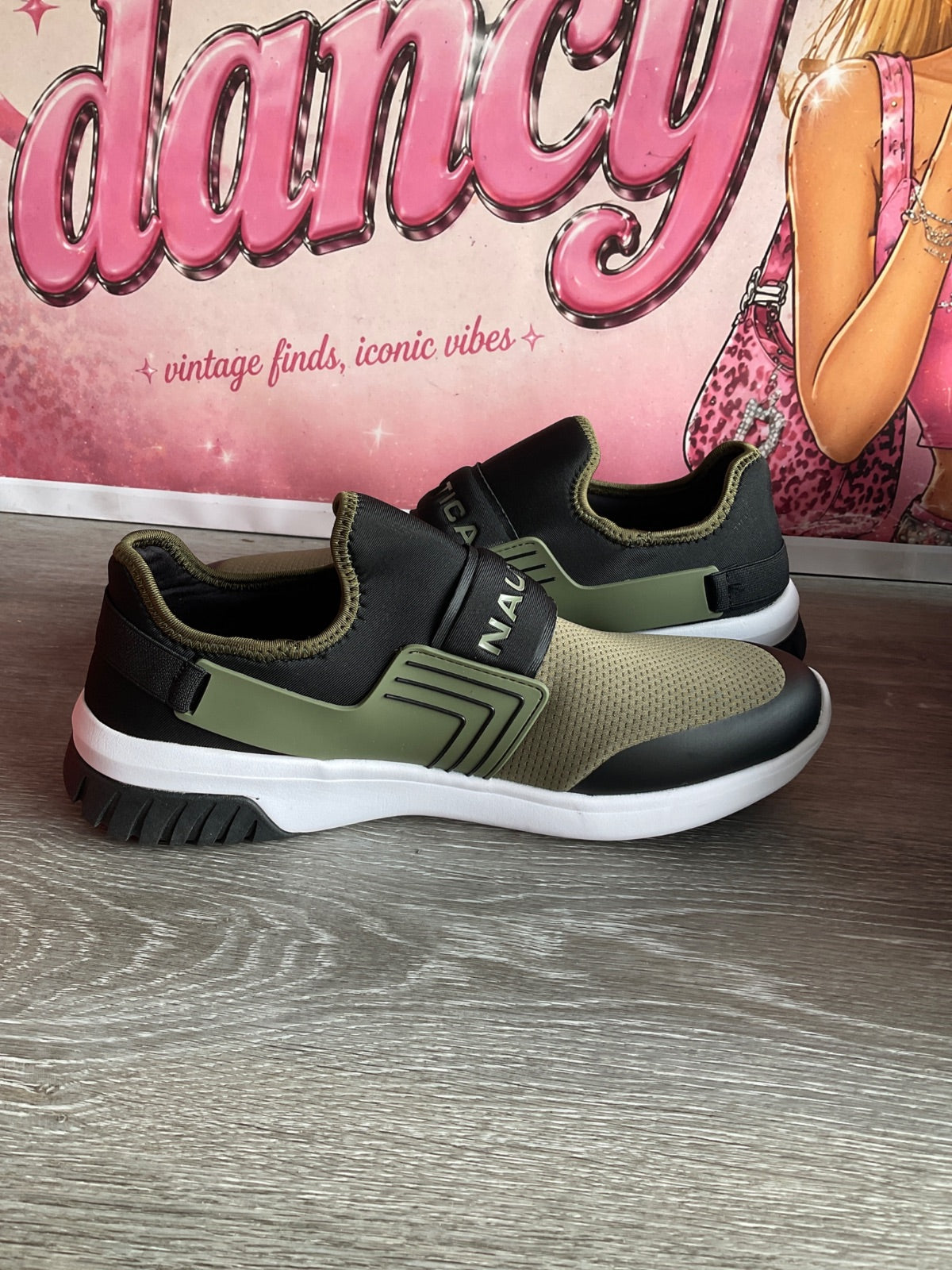 Nautica Athletic Sneaker (Size M11)