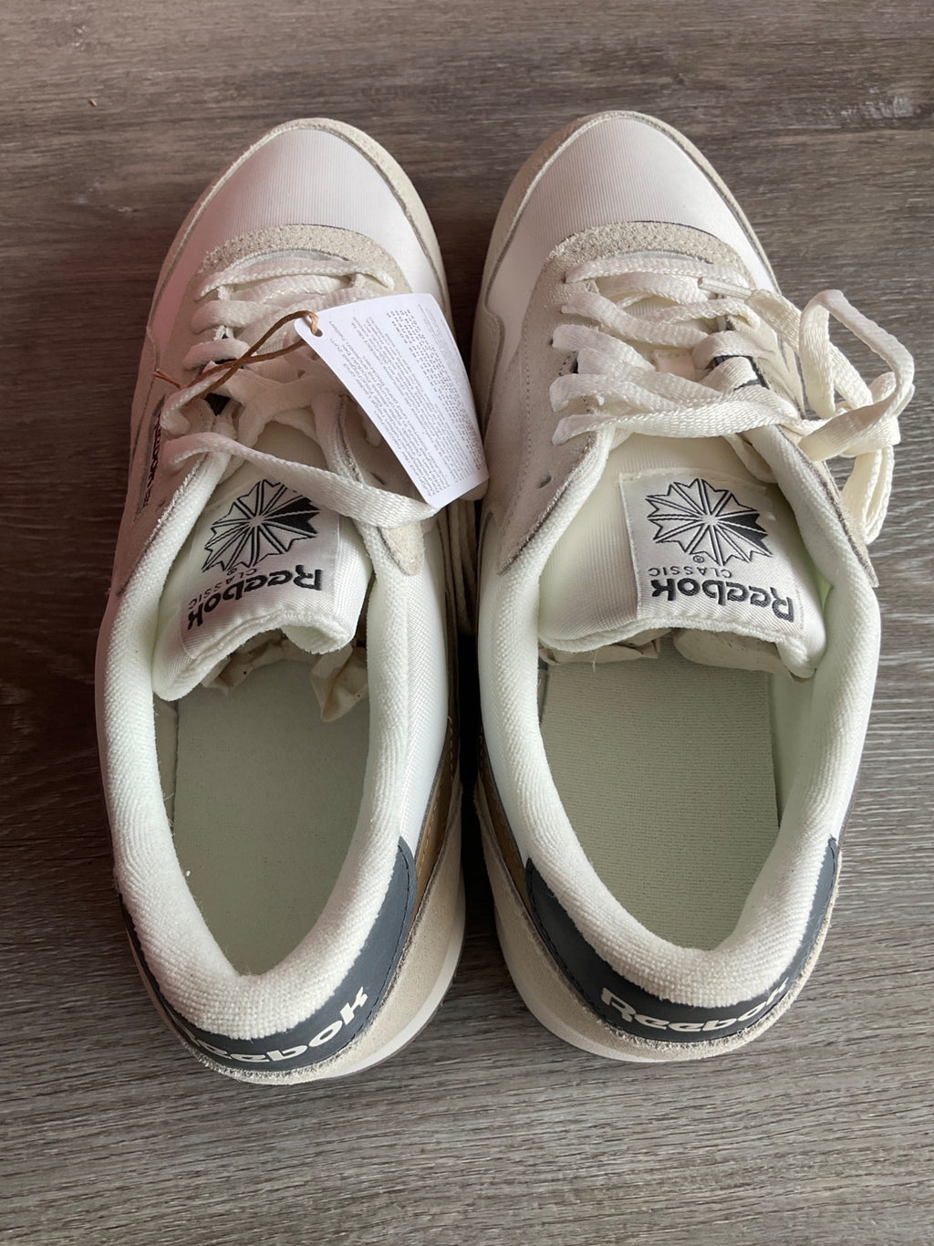 Reebok Classic Nylon (Size M12)
