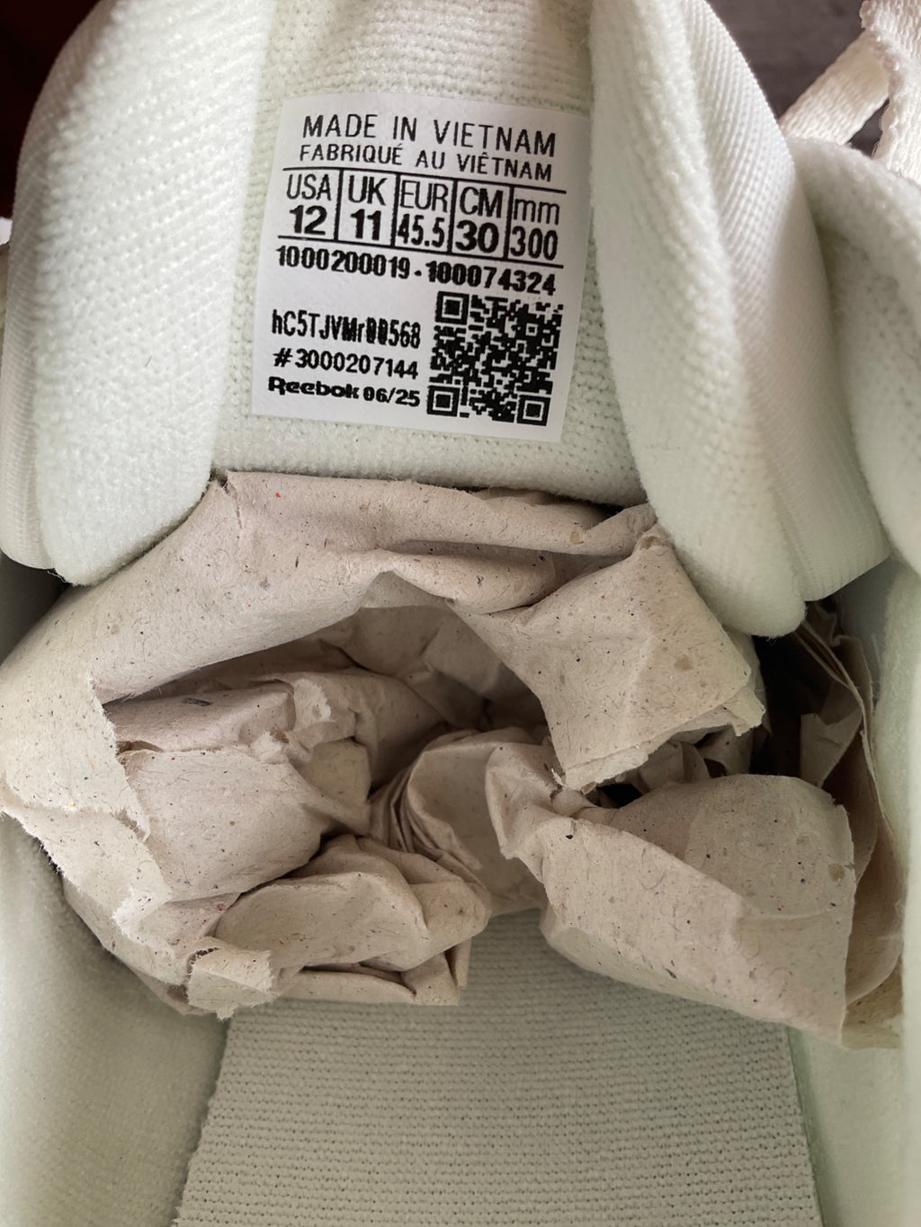 Reebok Classic Nylon (Size M12)