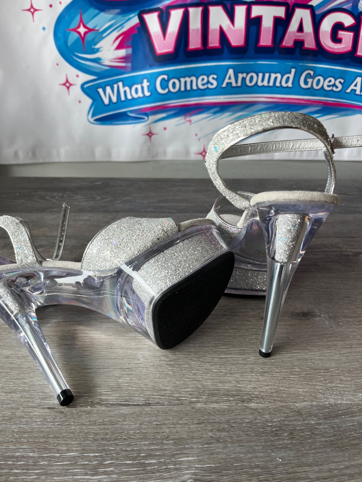 Sparkly Tall Pumps (Size W8.5)