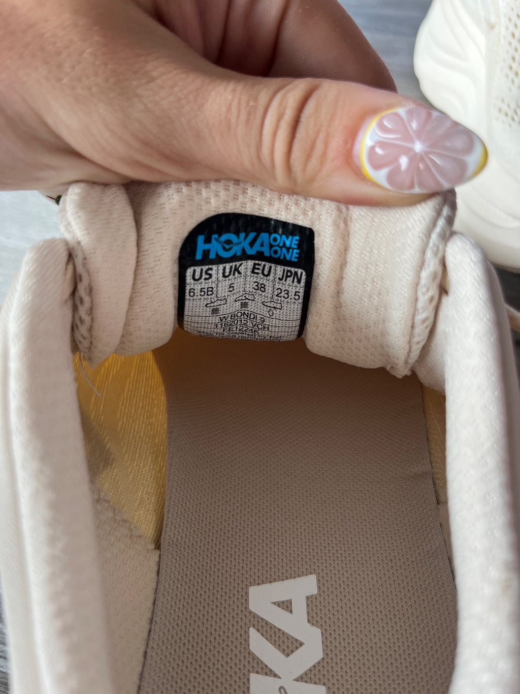 Hoka Bondi 9 (Size W6.5)